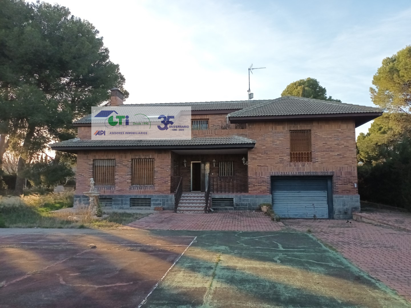 GTI Zaragoza - Naves Industriales - Locales Comerciales