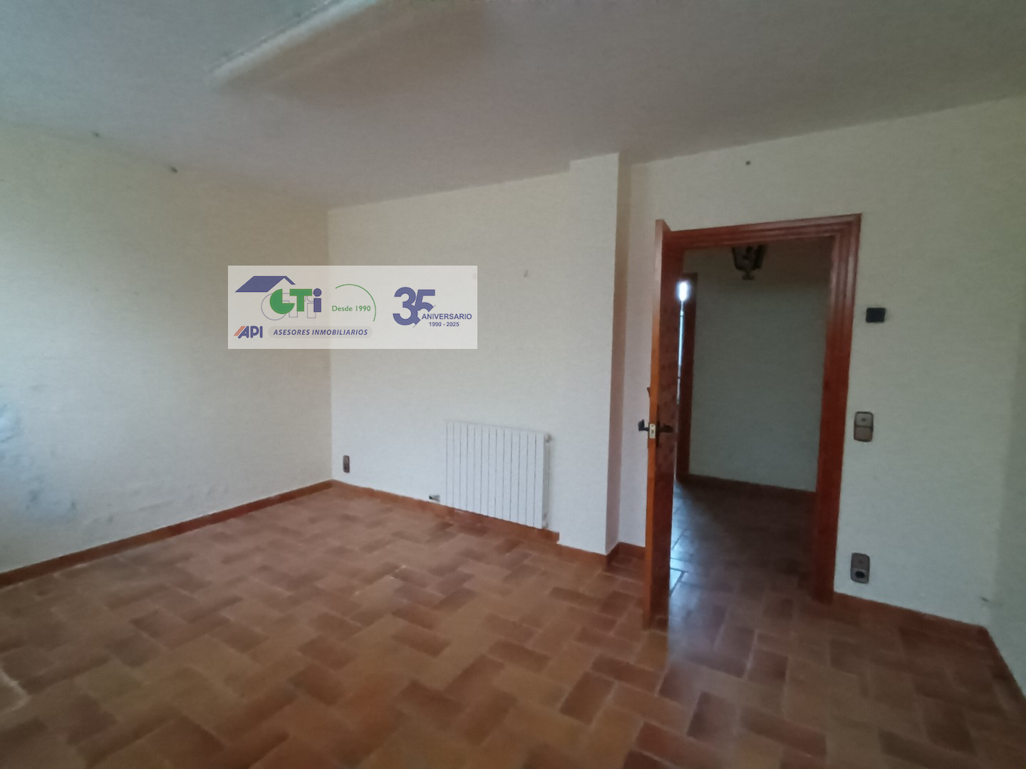 GTI Zaragoza - Naves Industriales - Locales Comerciales