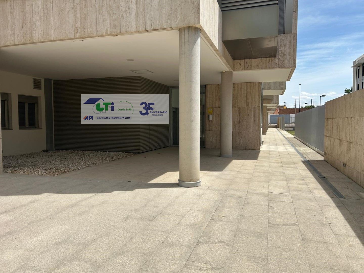 GTI Zaragoza - Naves Industriales - Locales Comerciales