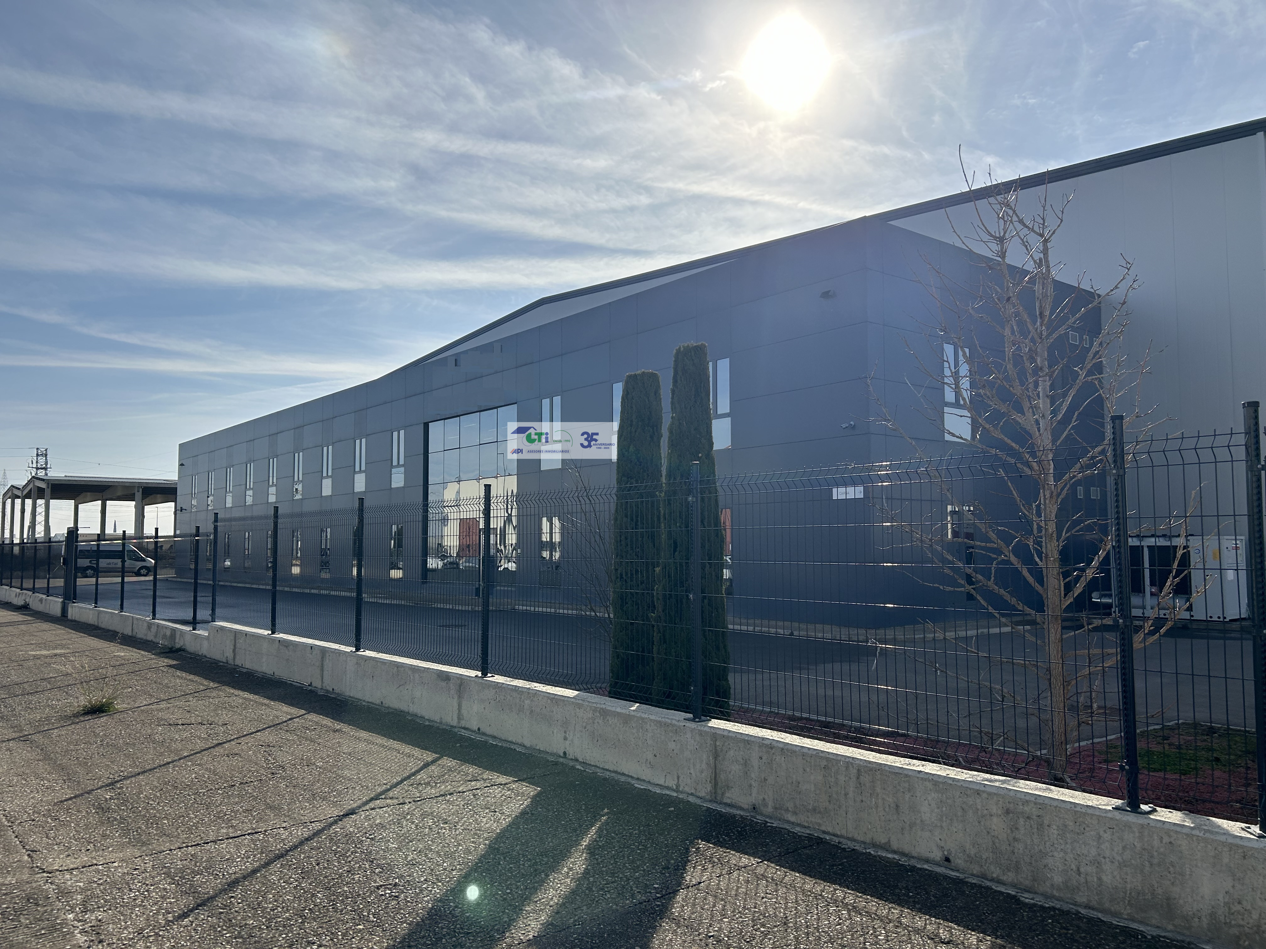 GTI Zaragoza - Naves Industriales - Locales Comerciales