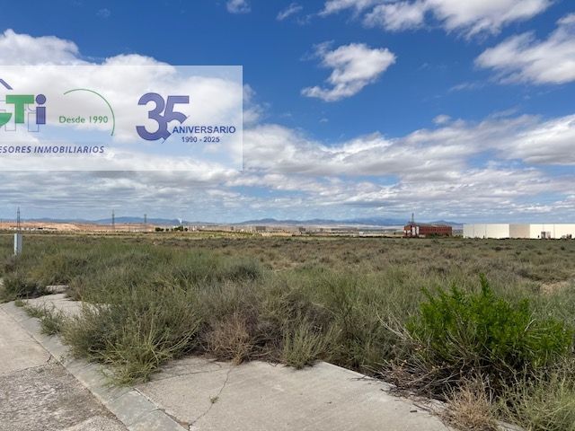 GTI Zaragoza - Naves Industriales - Locales Comerciales