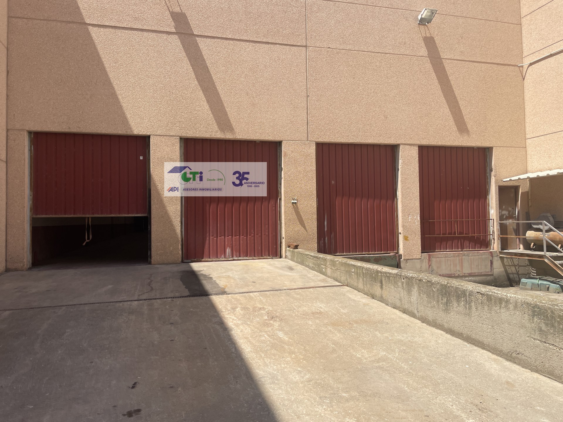 GTI Zaragoza - Naves Industriales - Locales Comerciales