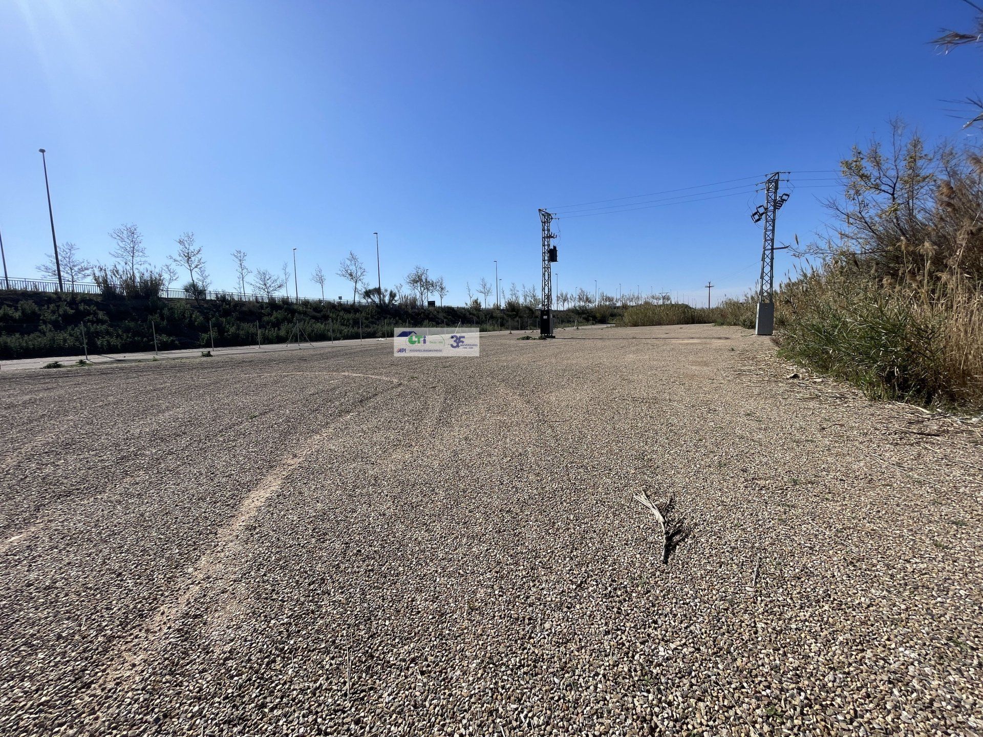 GTI Zaragoza - Naves Industriales - Locales Comerciales