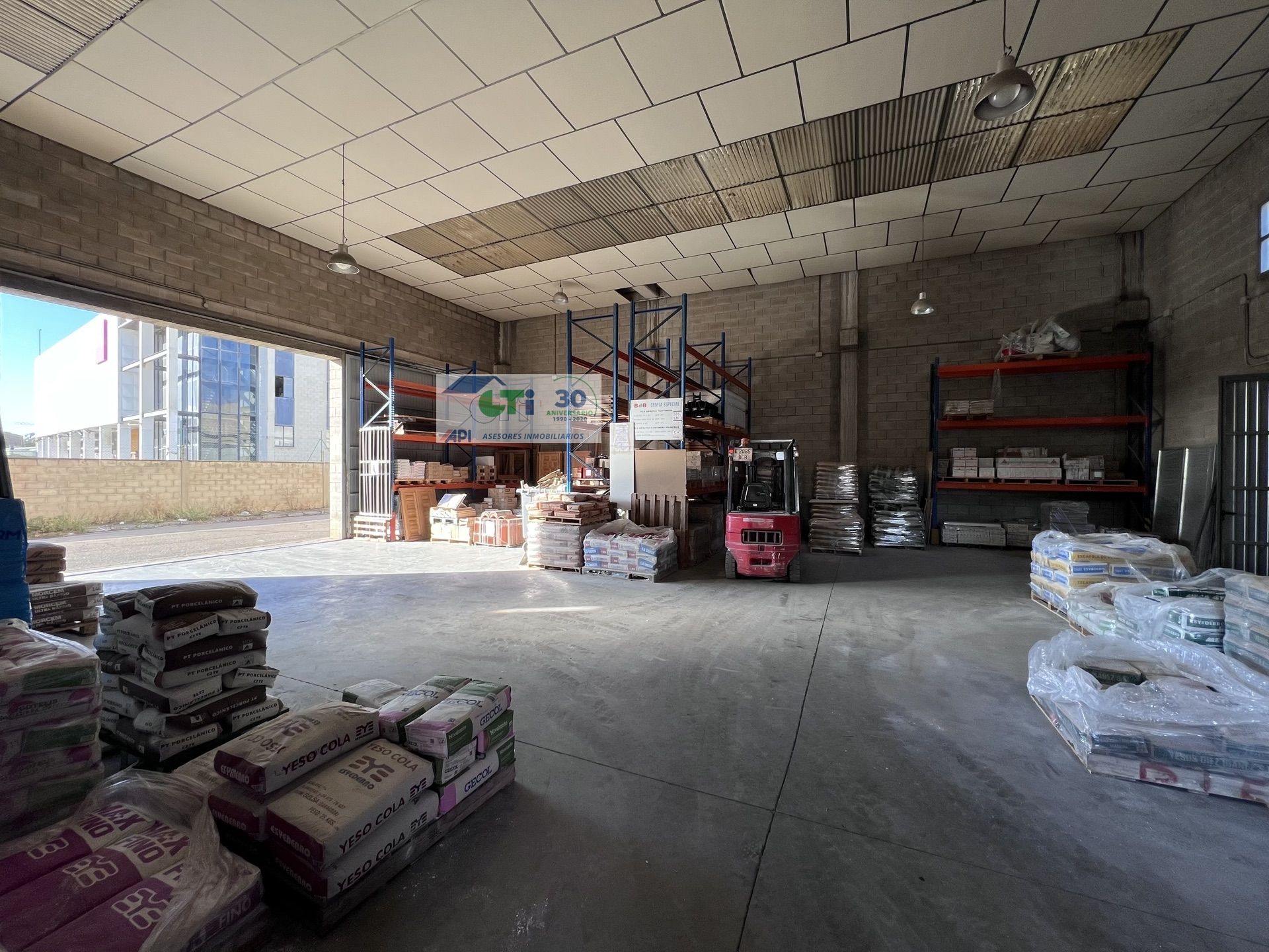 GTI Zaragoza - Naves Industriales - Locales Comerciales