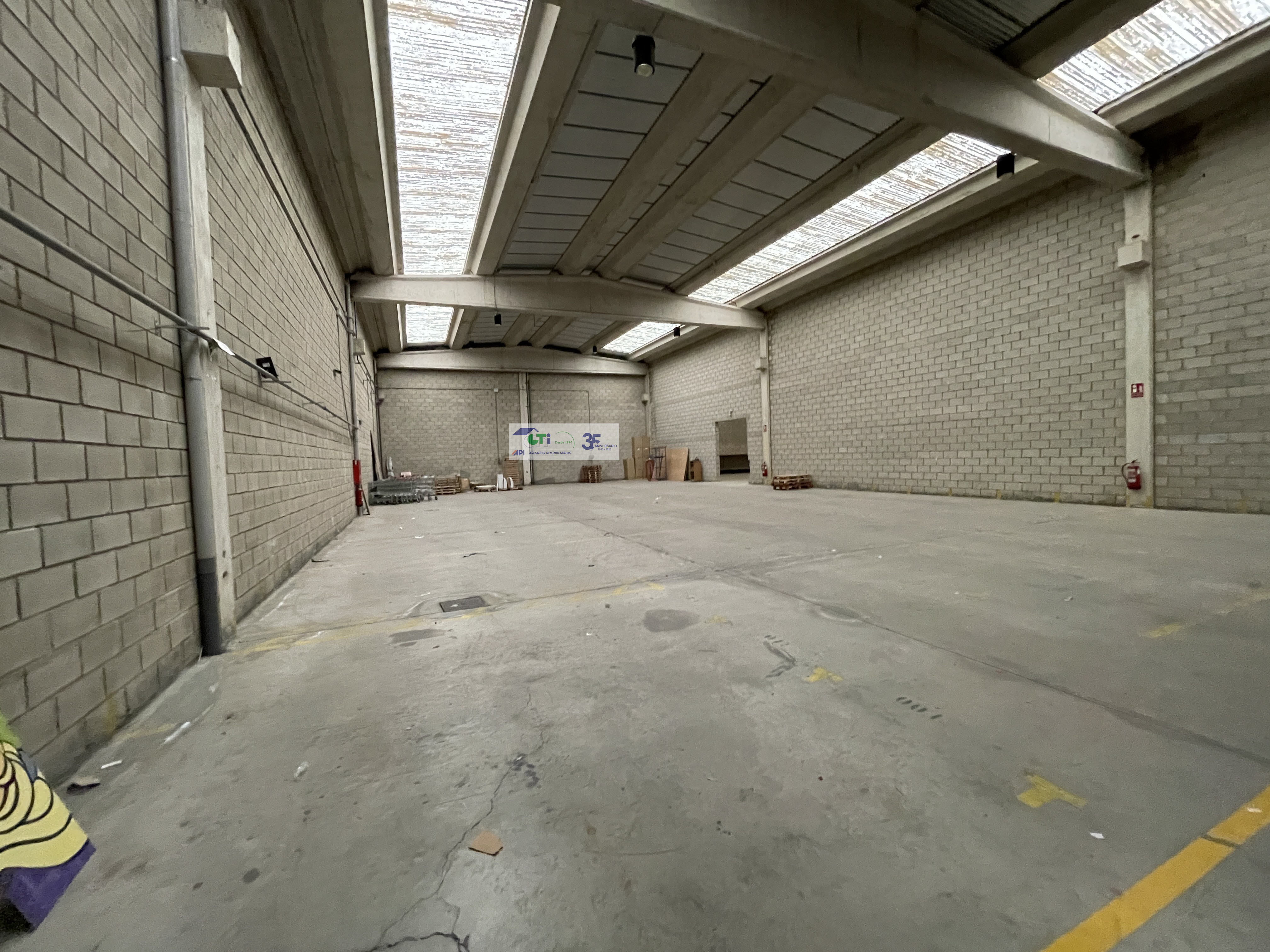 GTI Zaragoza - Naves Industriales - Locales Comerciales
