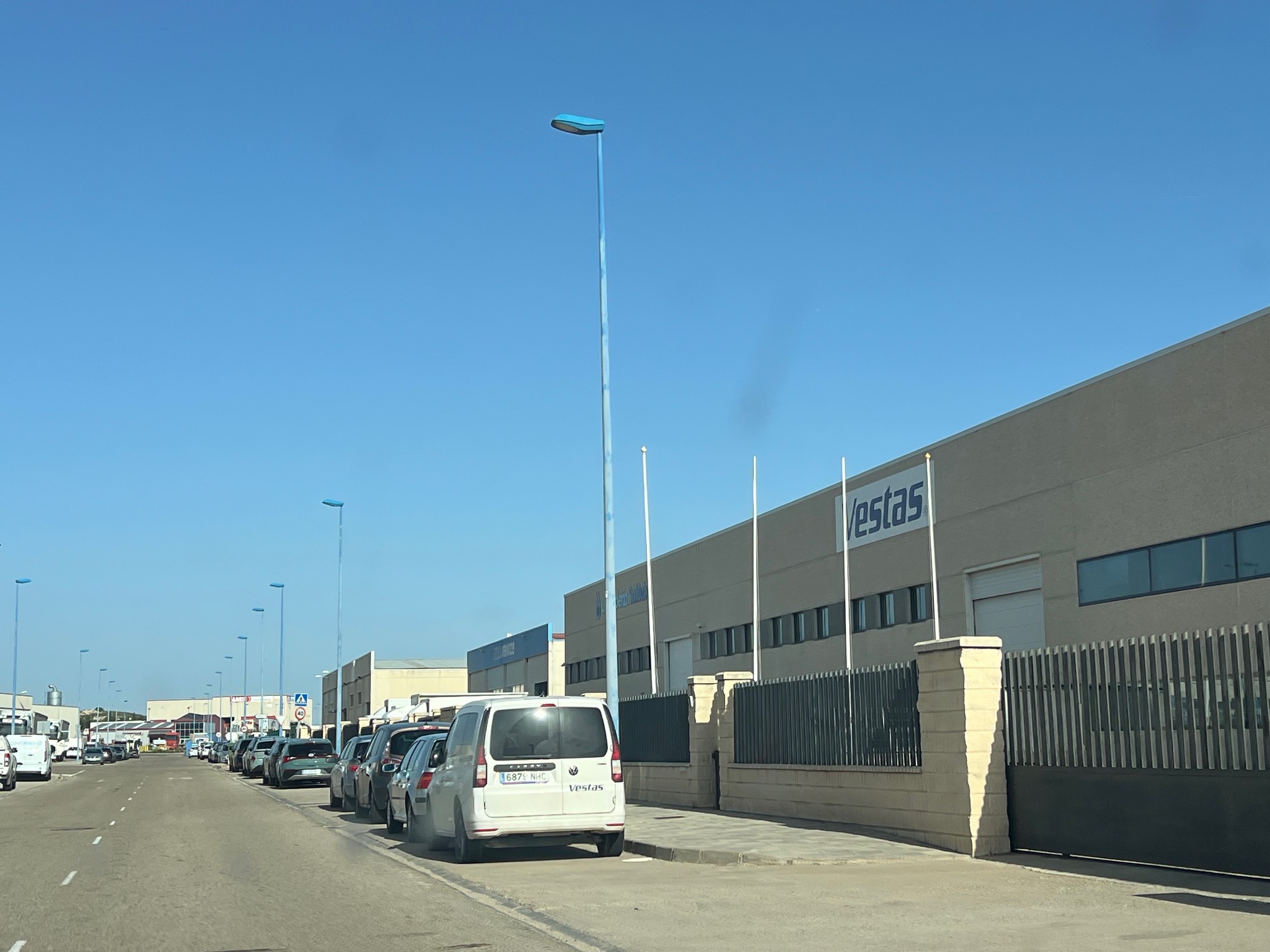 GTI Zaragoza - Naves Industriales - Locales Comerciales
