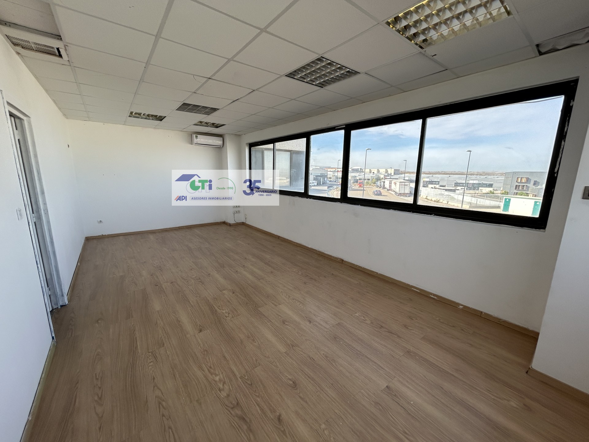 GTI Zaragoza - Naves Industriales - Locales Comerciales