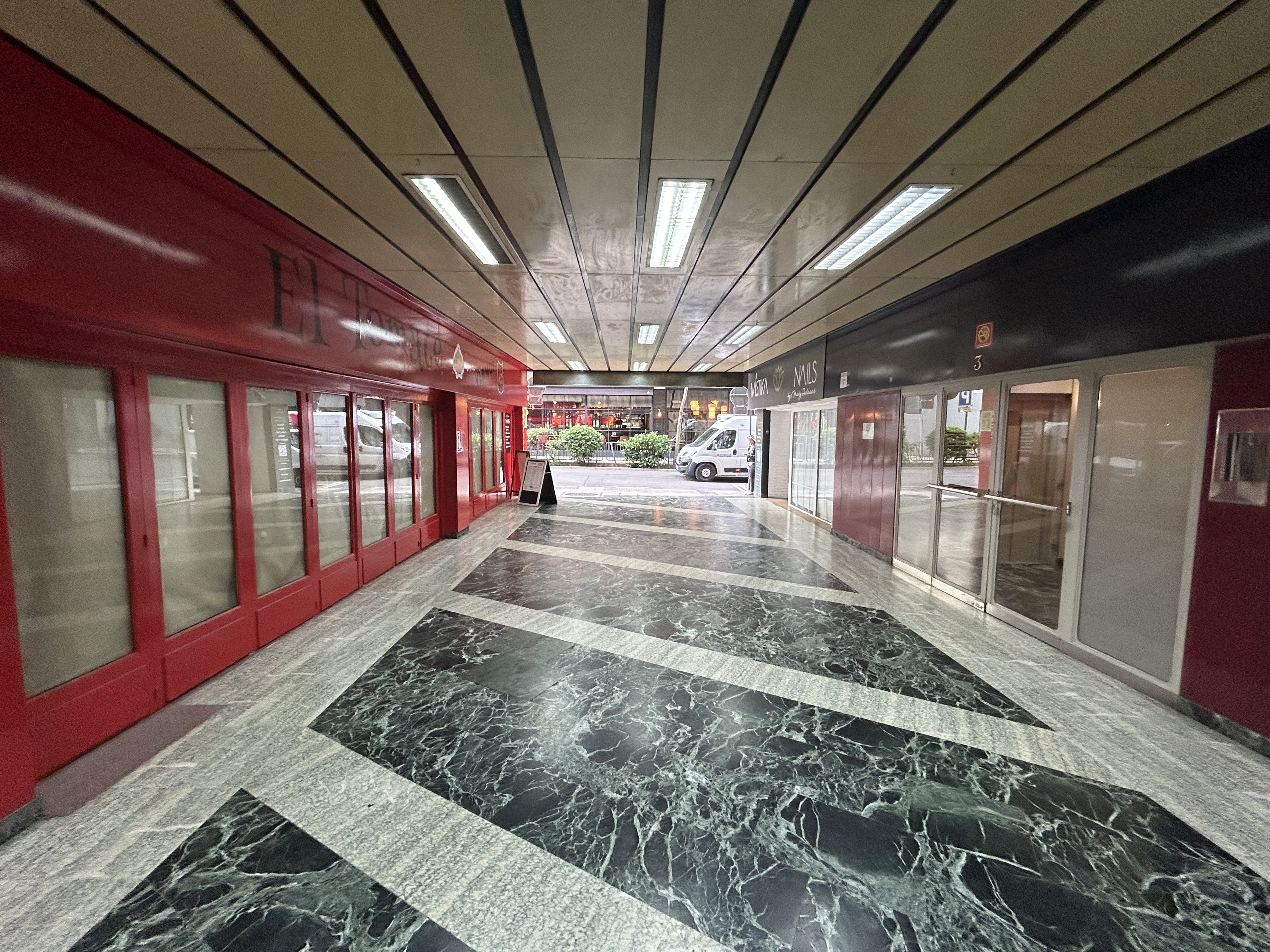 GTI Zaragoza - Naves Industriales - Locales Comerciales