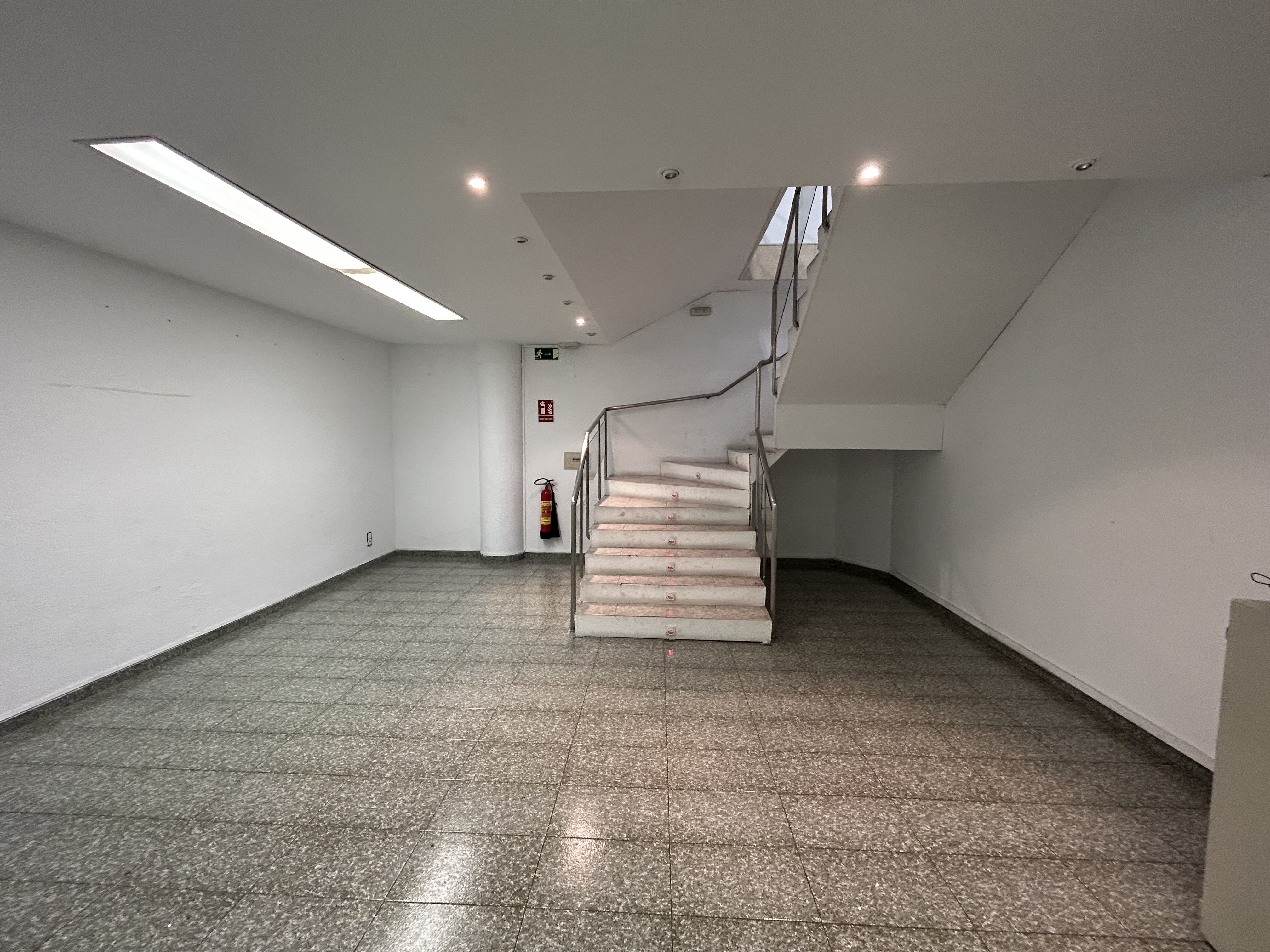 GTI Zaragoza - Naves Industriales - Locales Comerciales