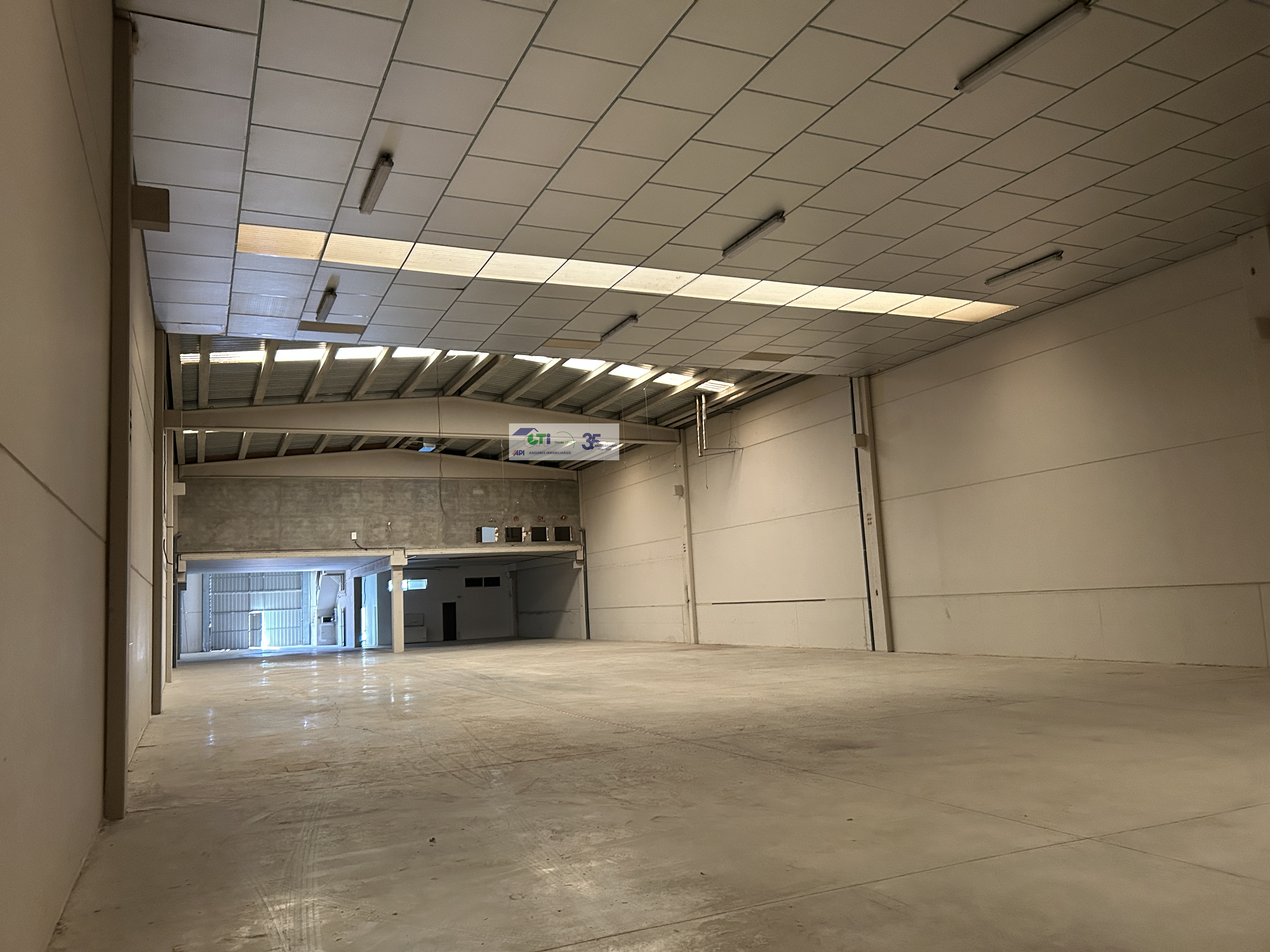 GTI Zaragoza - Naves Industriales - Locales Comerciales