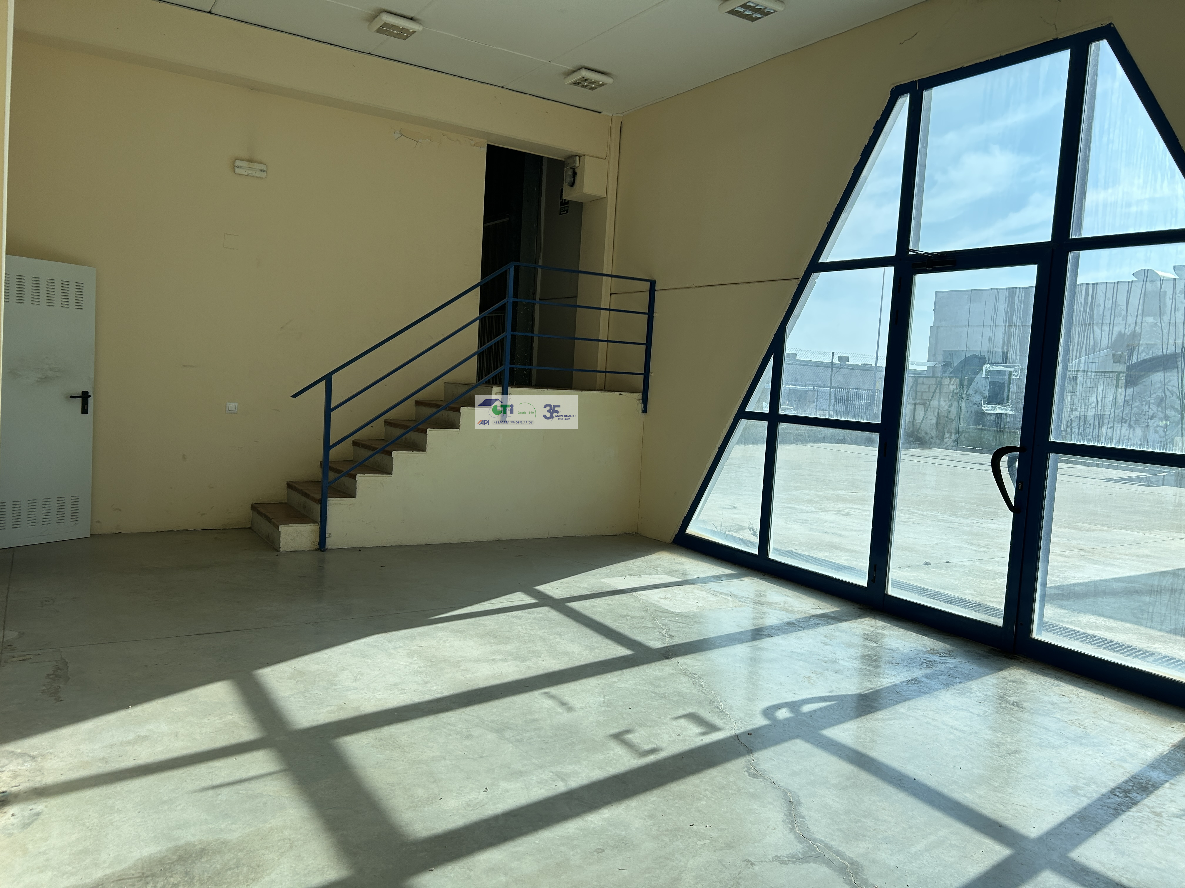 GTI Zaragoza - Naves Industriales - Locales Comerciales