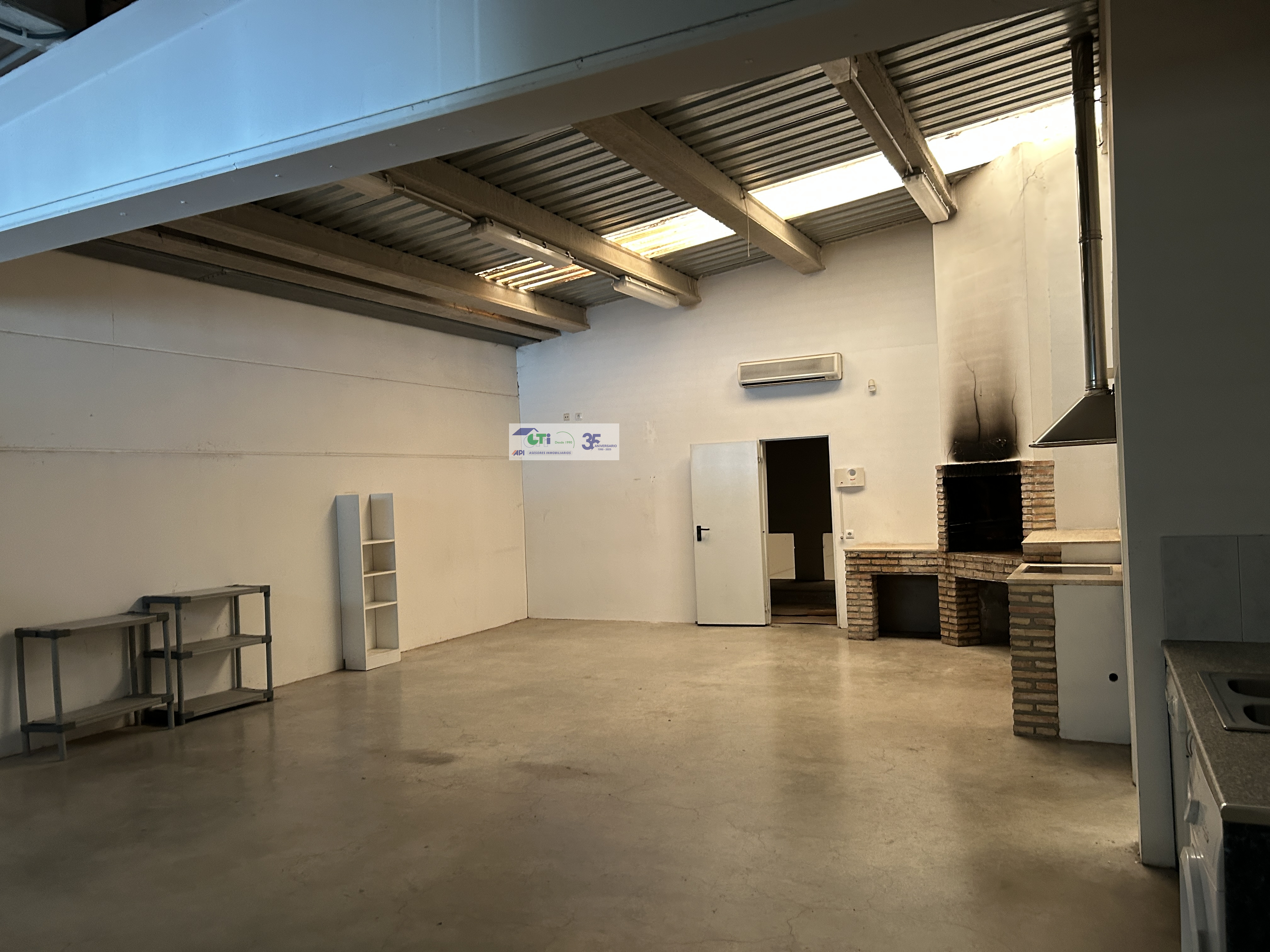 GTI Zaragoza - Naves Industriales - Locales Comerciales
