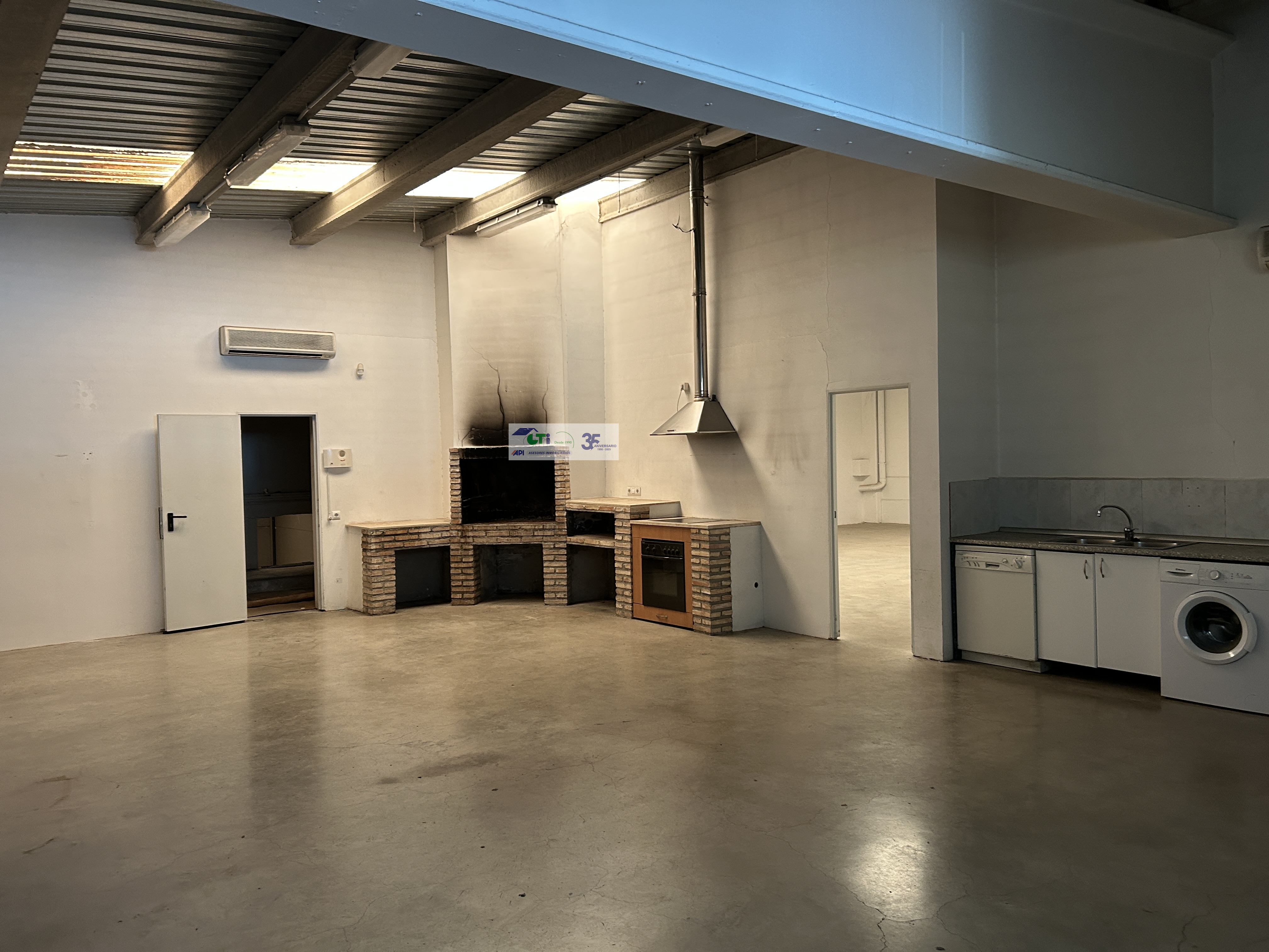 GTI Zaragoza - Naves Industriales - Locales Comerciales
