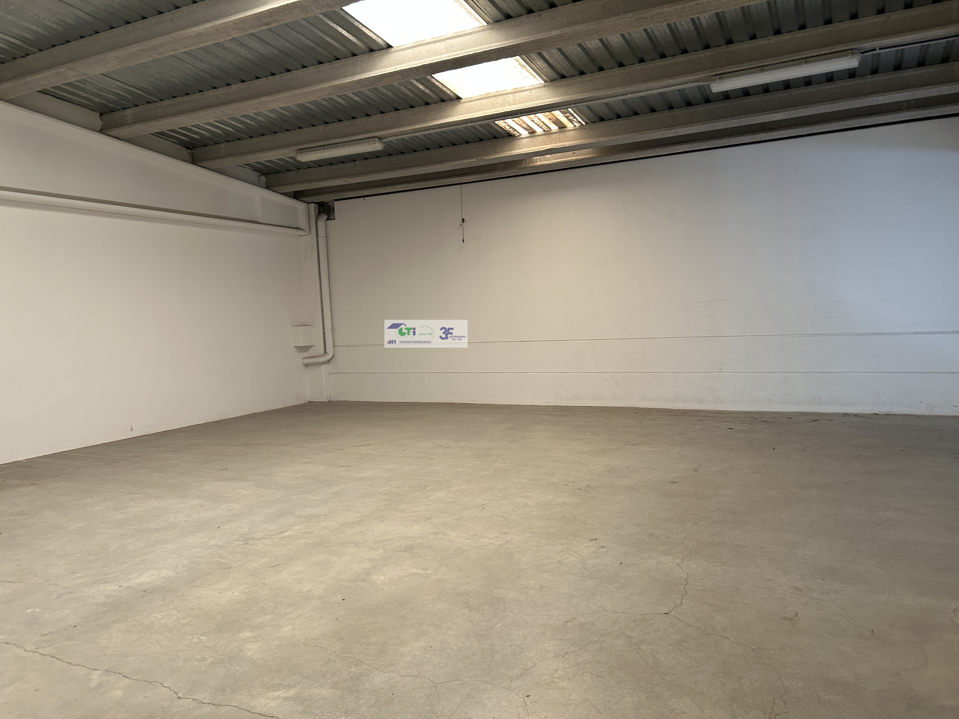 GTI Zaragoza - Naves Industriales - Locales Comerciales