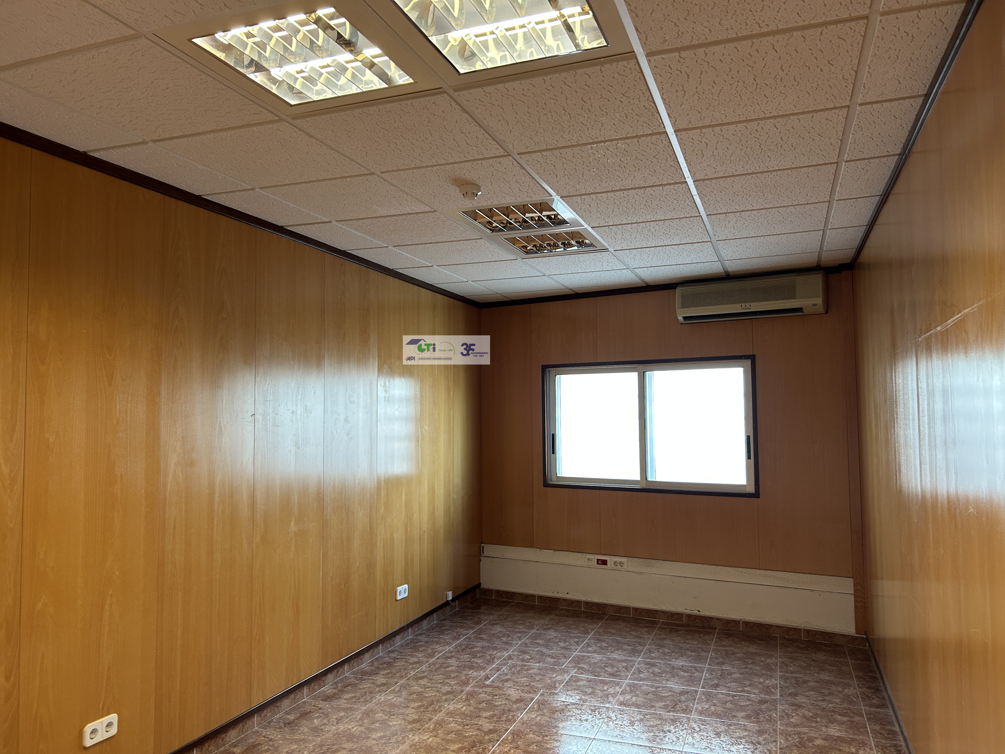 GTI Zaragoza - Naves Industriales - Locales Comerciales