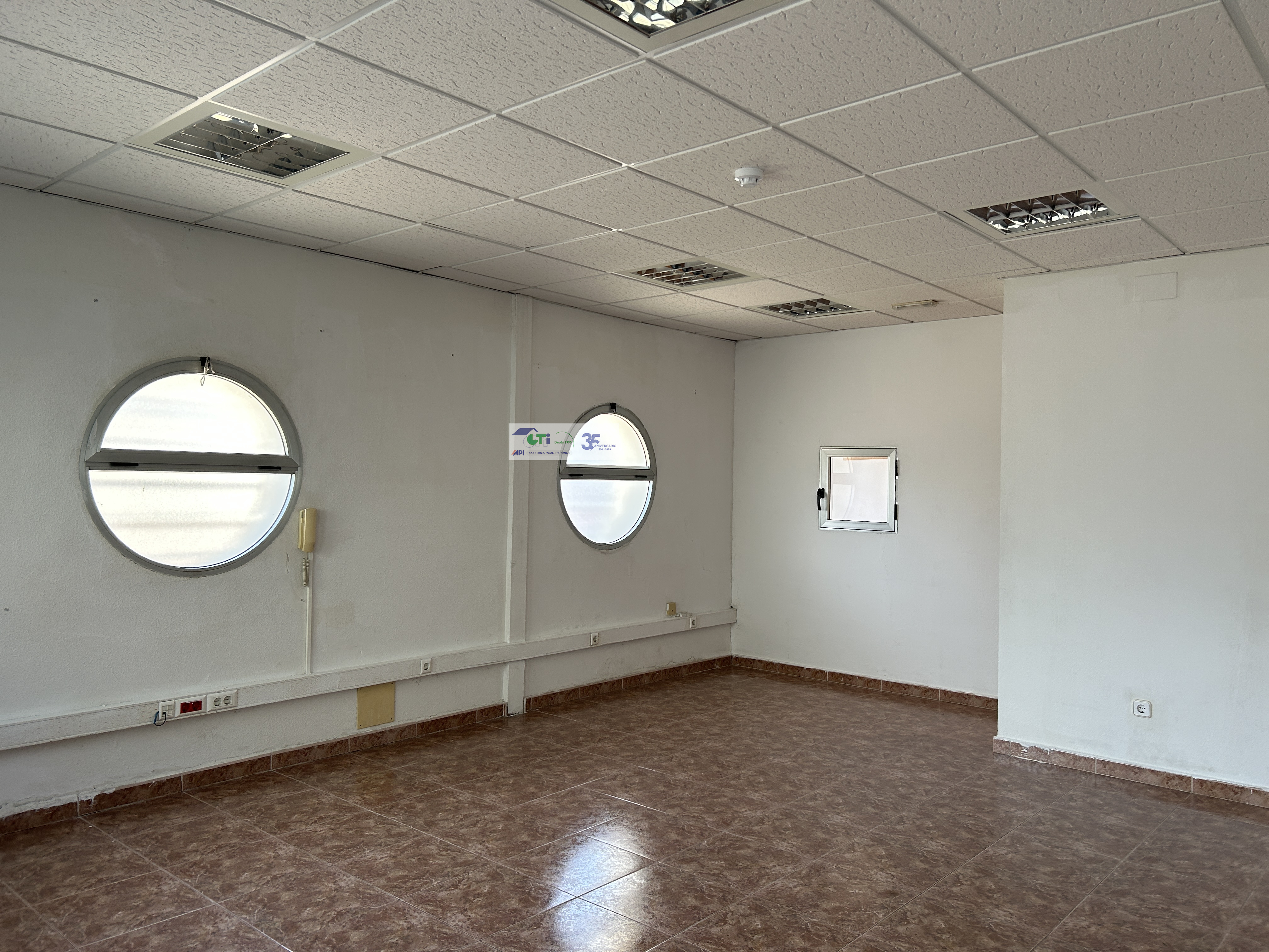 GTI Zaragoza - Naves Industriales - Locales Comerciales