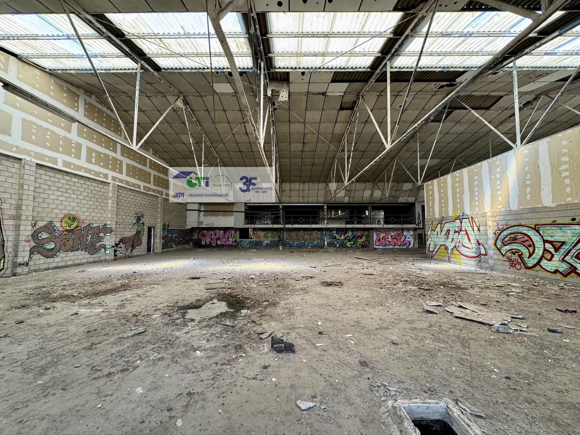 GTI Zaragoza - Naves Industriales - Locales Comerciales