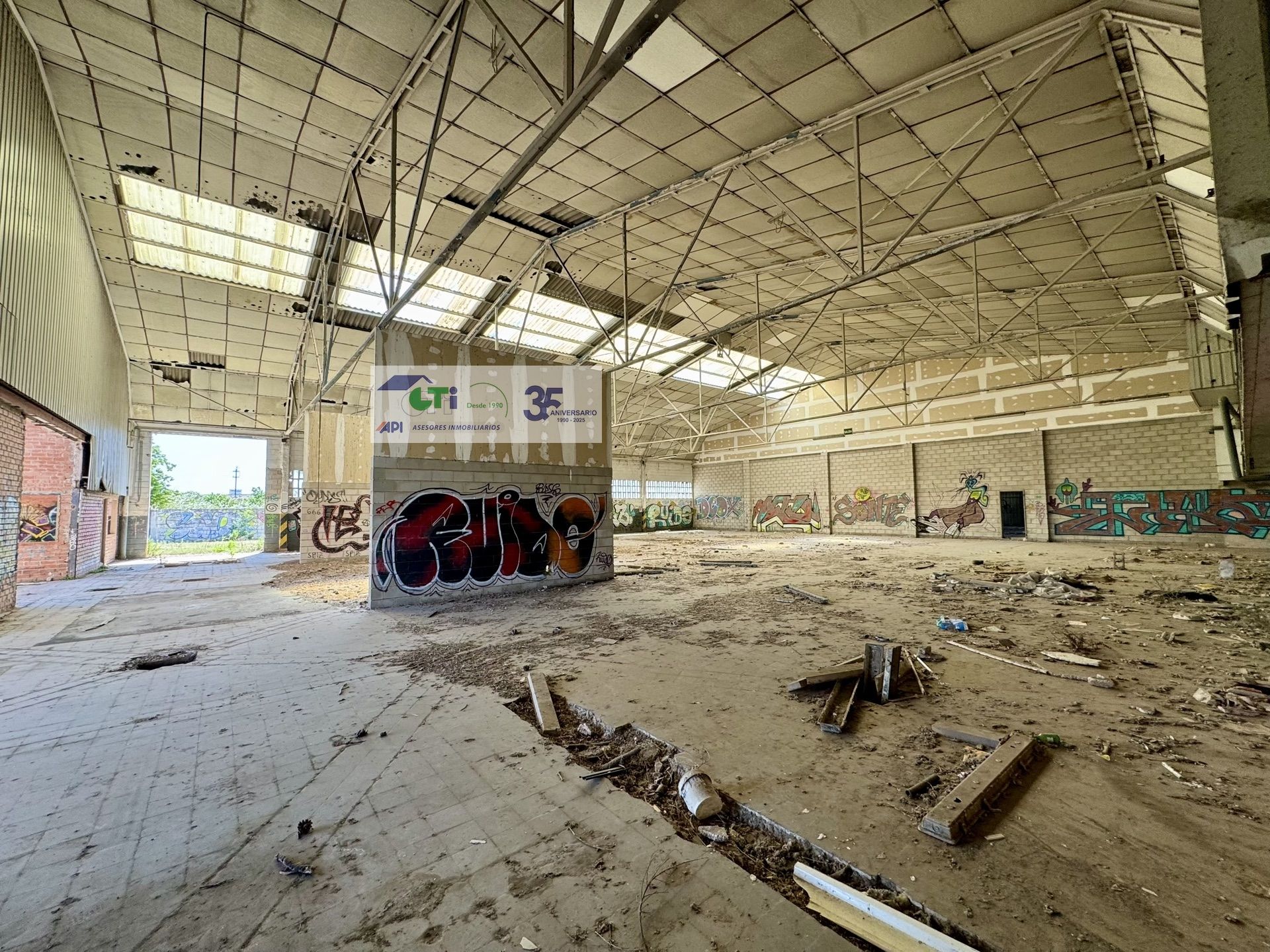 GTI Zaragoza - Naves Industriales - Locales Comerciales
