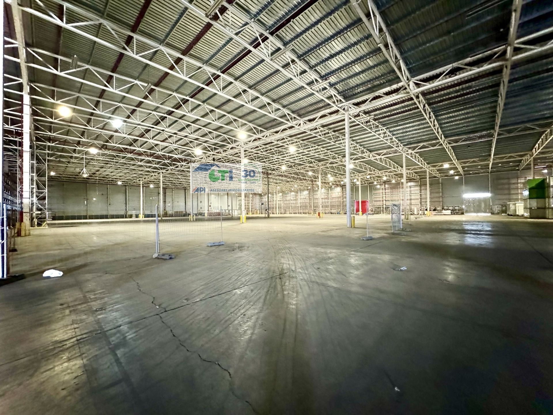 GTI Zaragoza - Naves Industriales - Locales Comerciales
