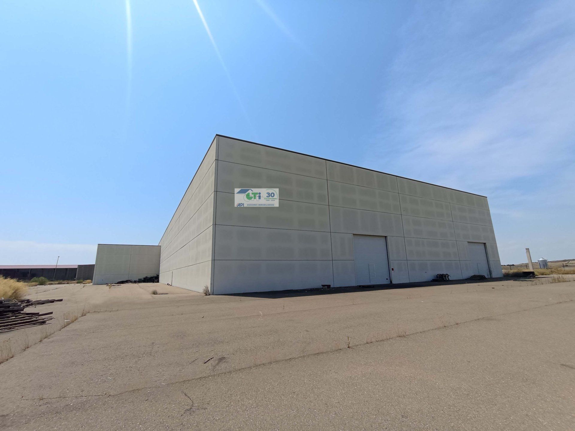 GTI Zaragoza - Naves Industriales - Locales Comerciales