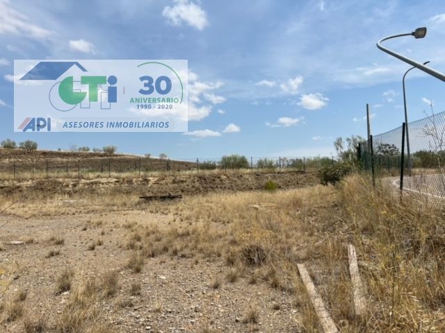 GTI Zaragoza - Naves Industriales - Locales Comerciales