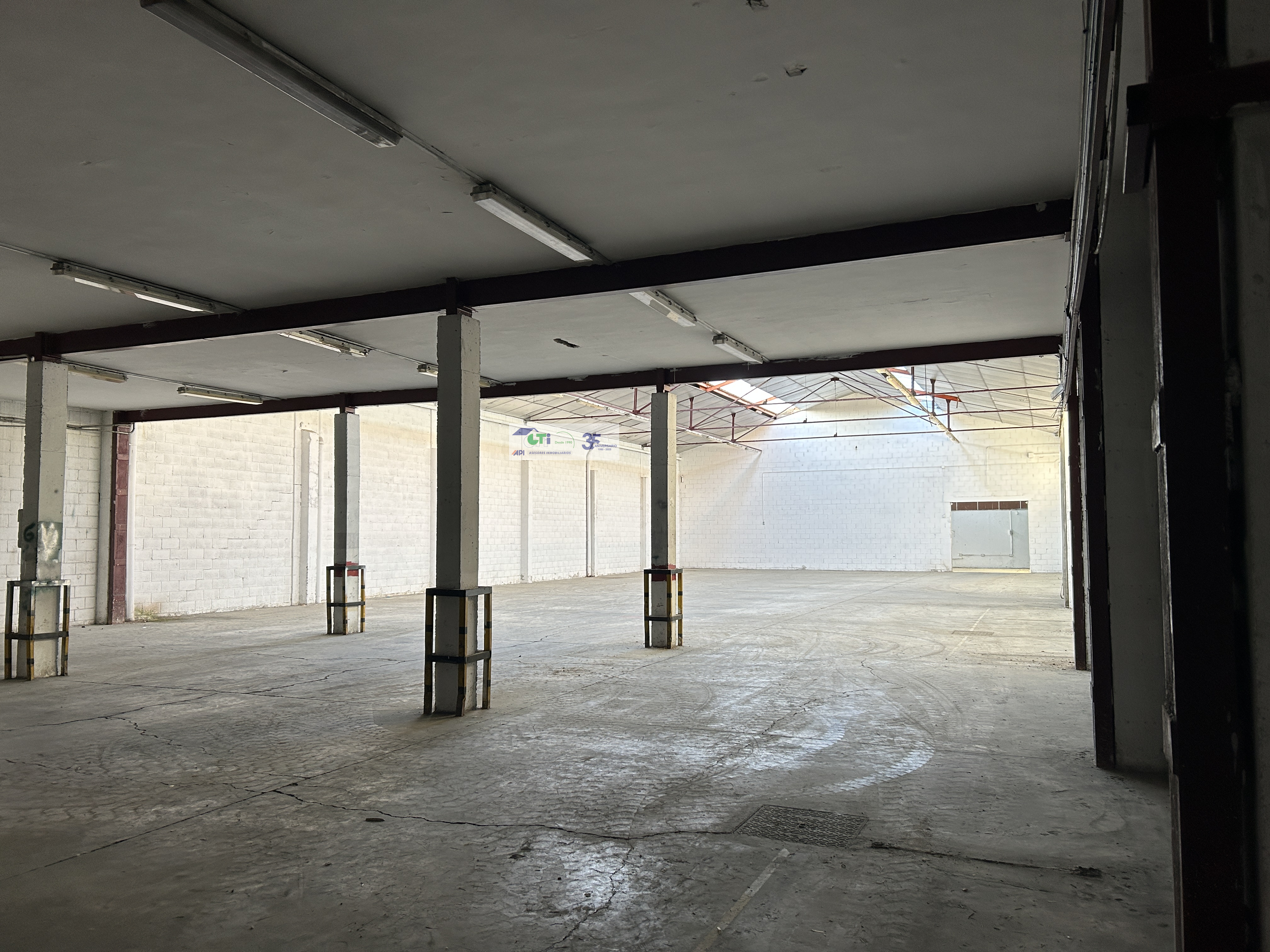 GTI Zaragoza - Naves Industriales - Locales Comerciales