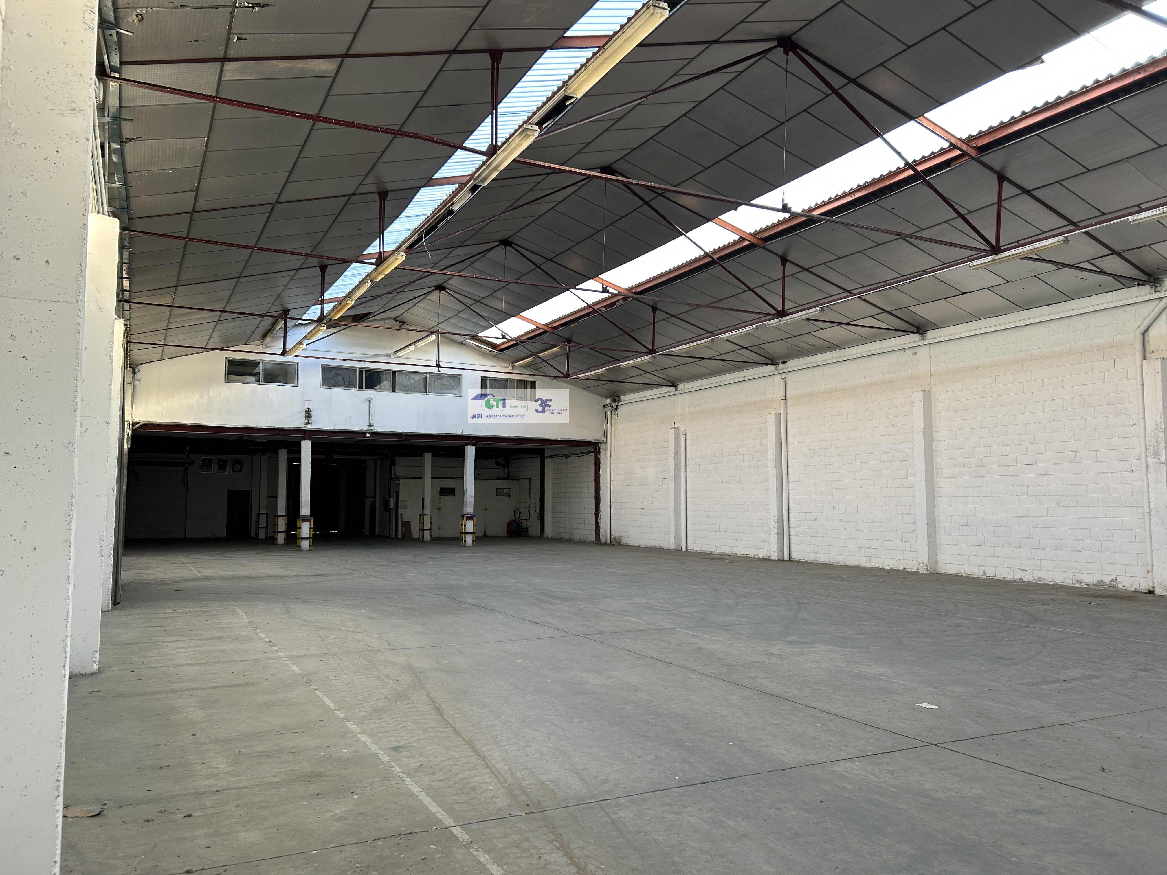 GTI Zaragoza - Naves Industriales - Locales Comerciales