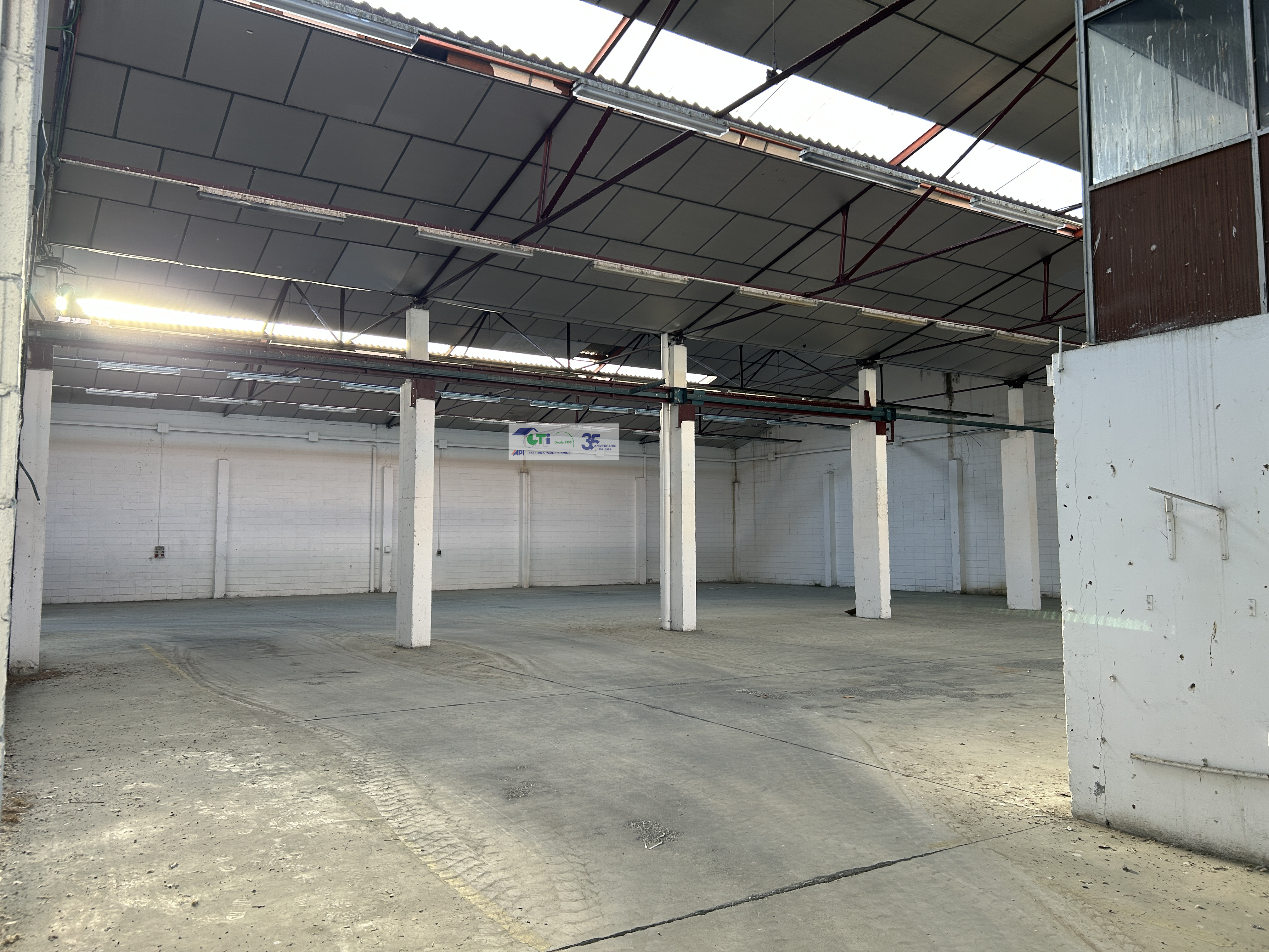 GTI Zaragoza - Naves Industriales - Locales Comerciales