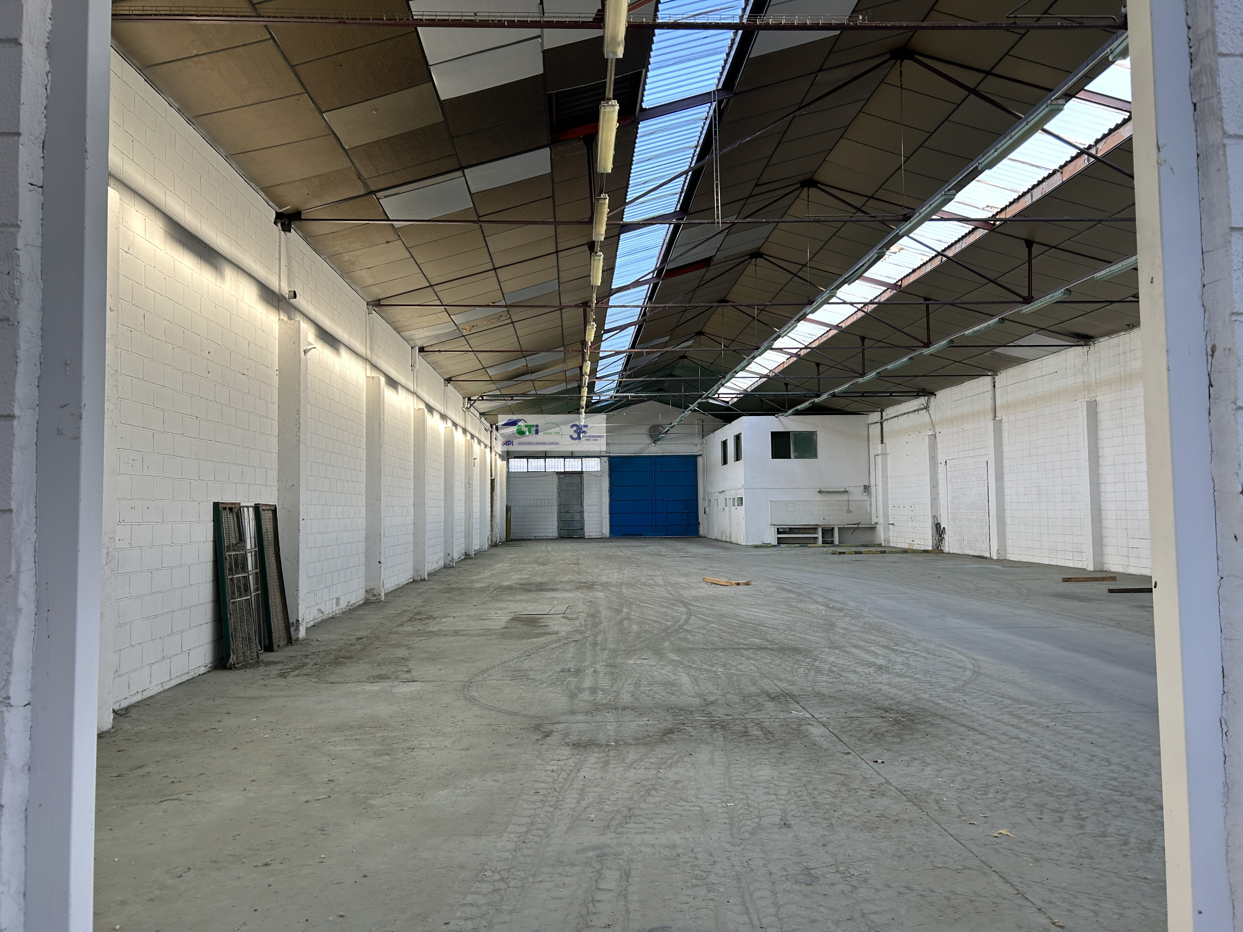 GTI Zaragoza - Naves Industriales - Locales Comerciales
