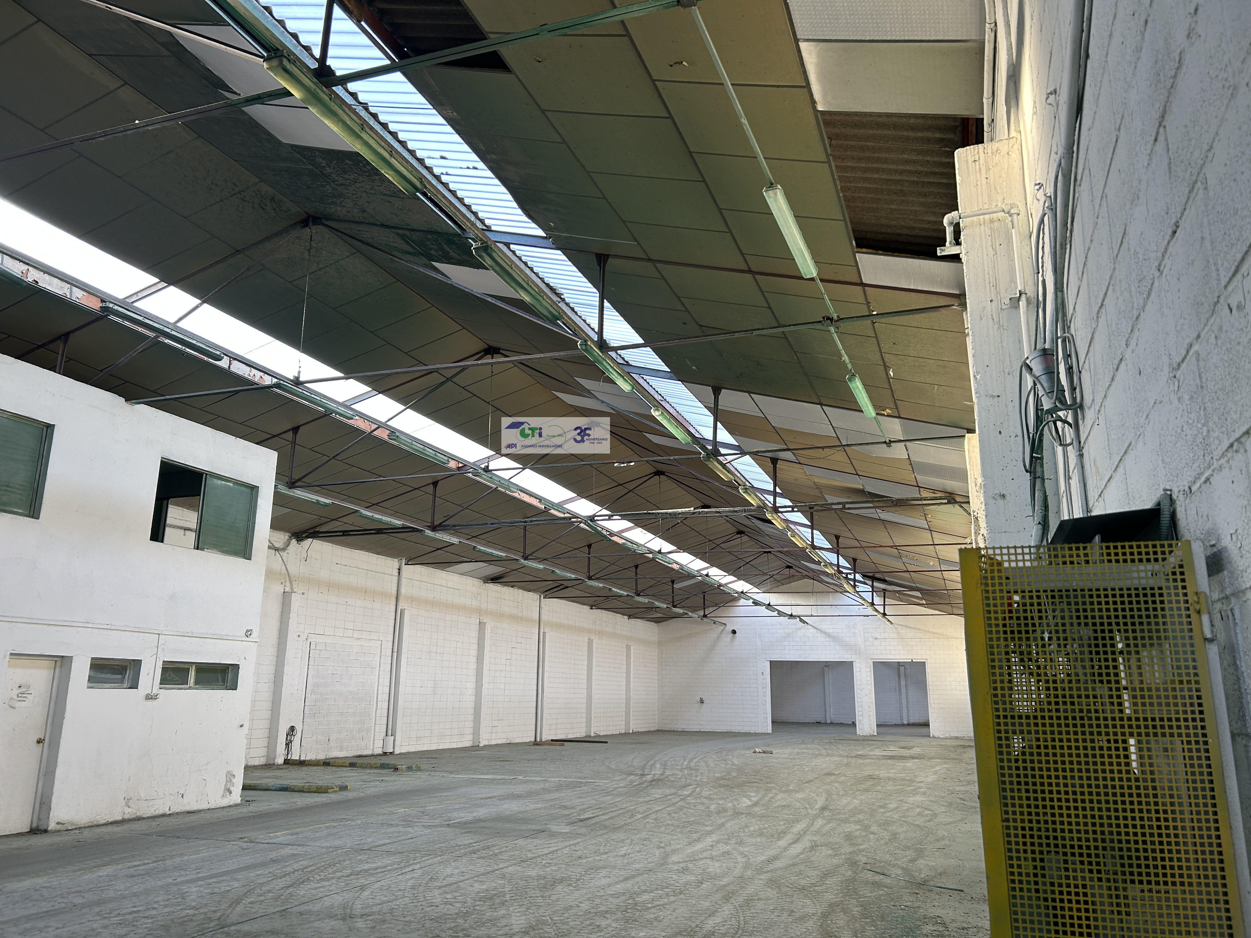GTI Zaragoza - Naves Industriales - Locales Comerciales