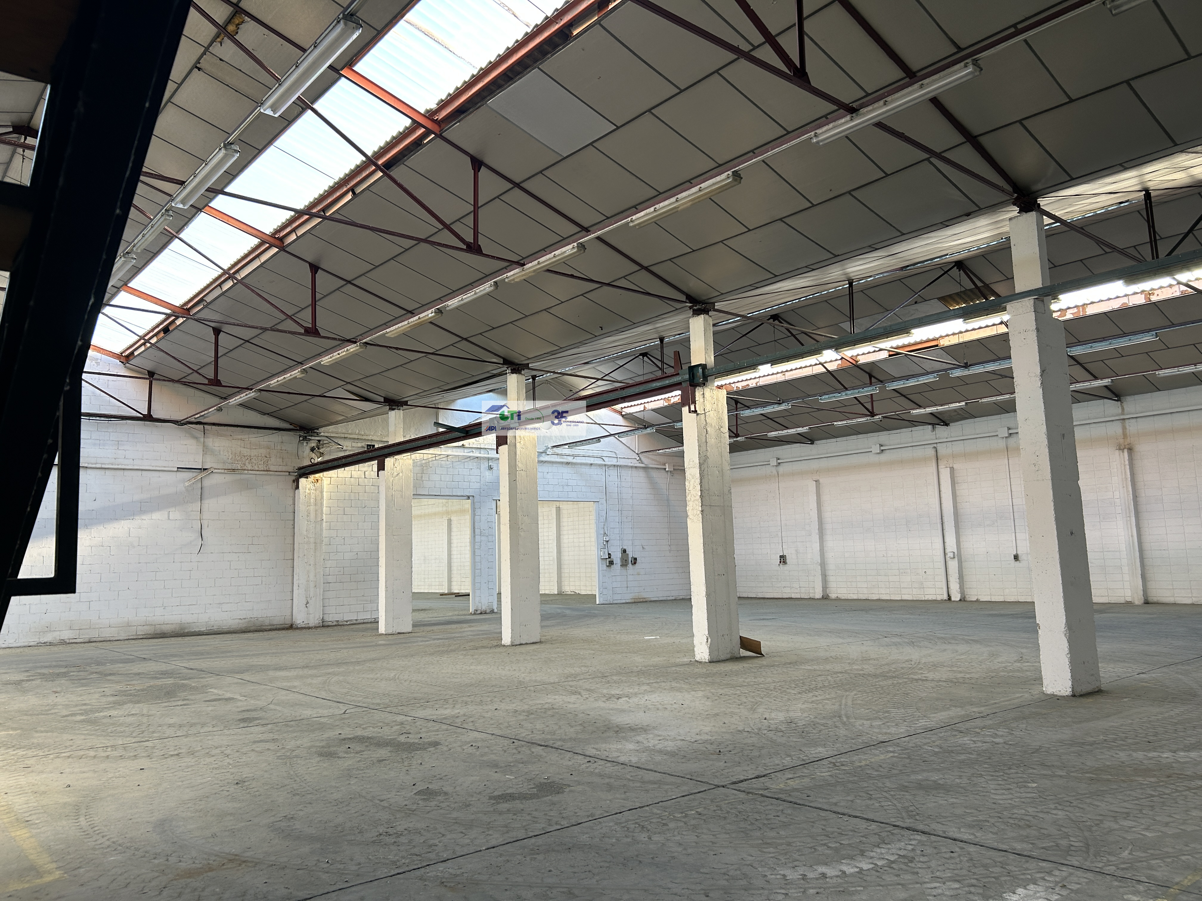 GTI Zaragoza - Naves Industriales - Locales Comerciales