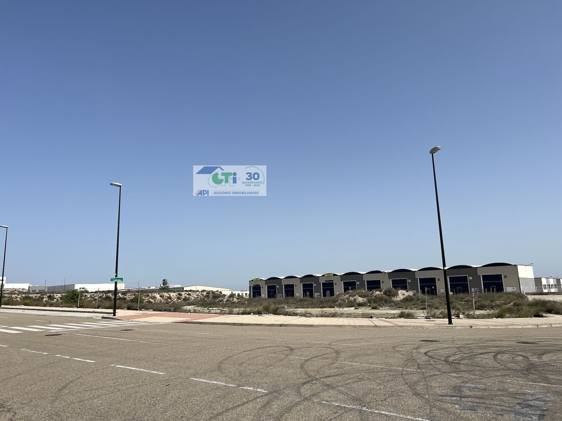 GTI Zaragoza - Naves Industriales - Locales Comerciales