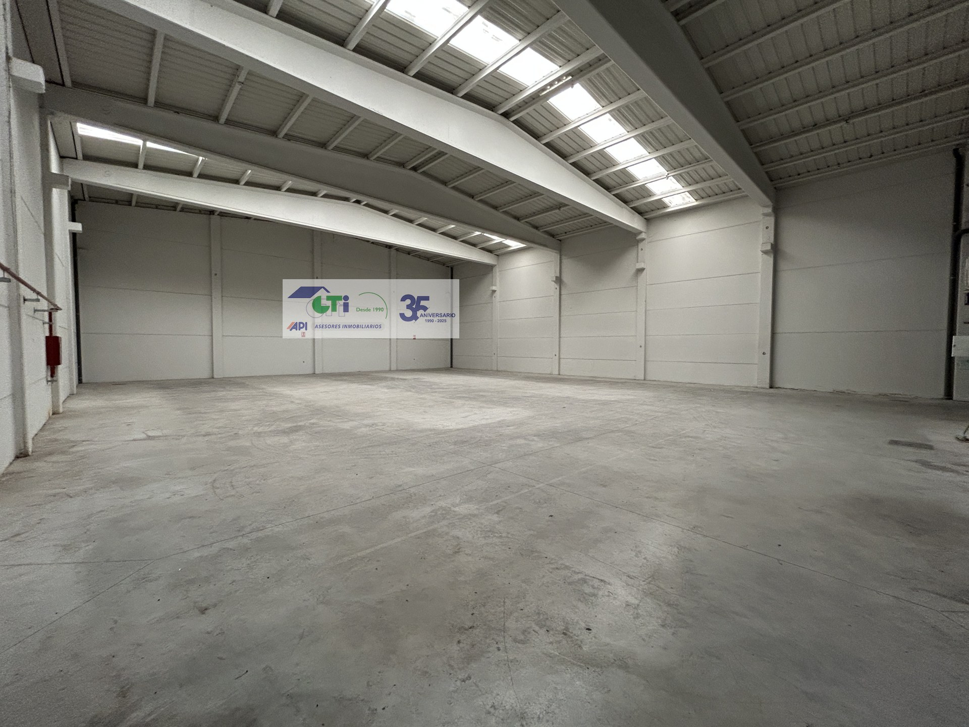 GTI Zaragoza - Naves Industriales - Locales Comerciales