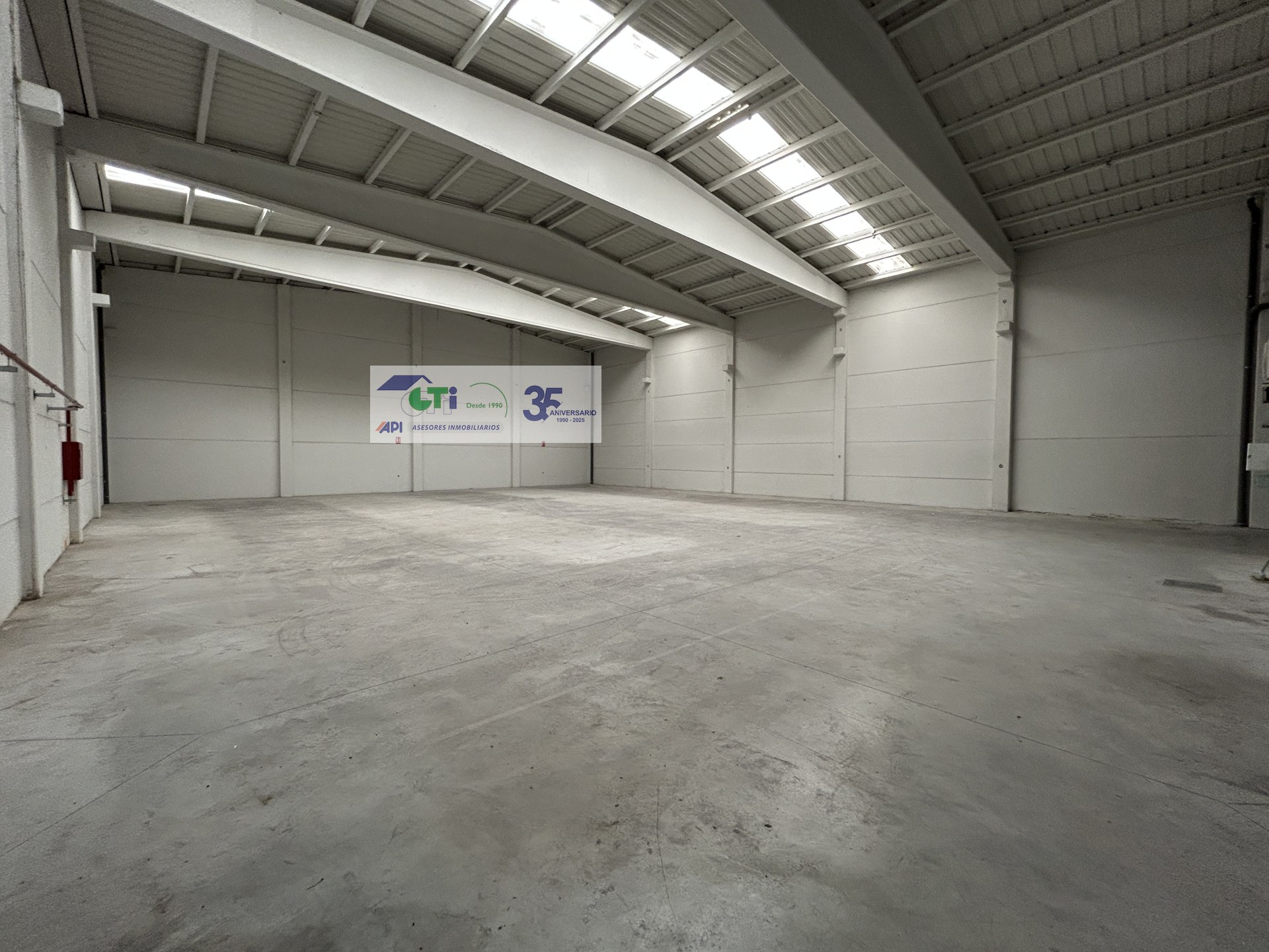 GTI Zaragoza - Naves Industriales - Locales Comerciales