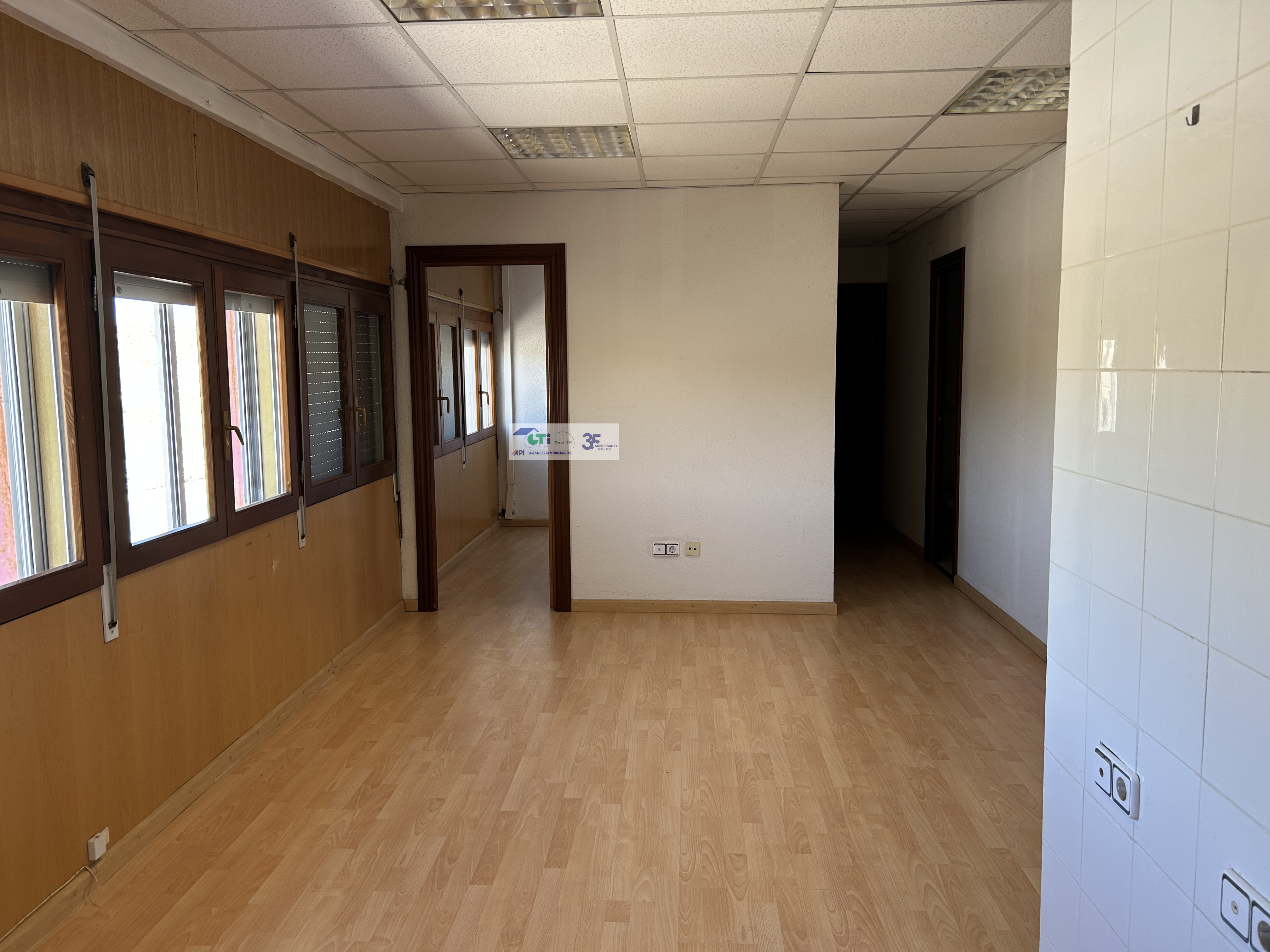 GTI Zaragoza - Naves Industriales - Locales Comerciales