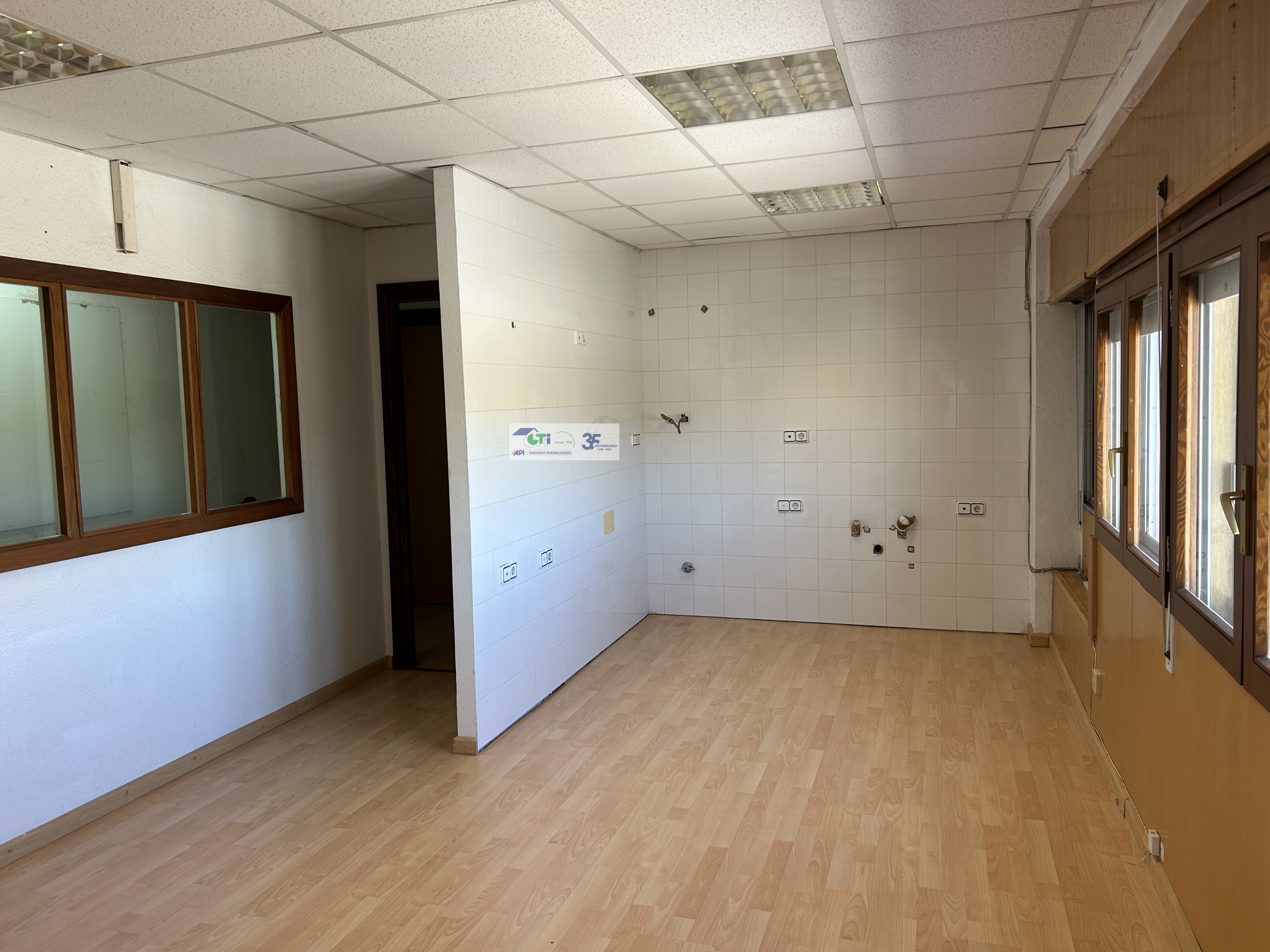 GTI Zaragoza - Naves Industriales - Locales Comerciales