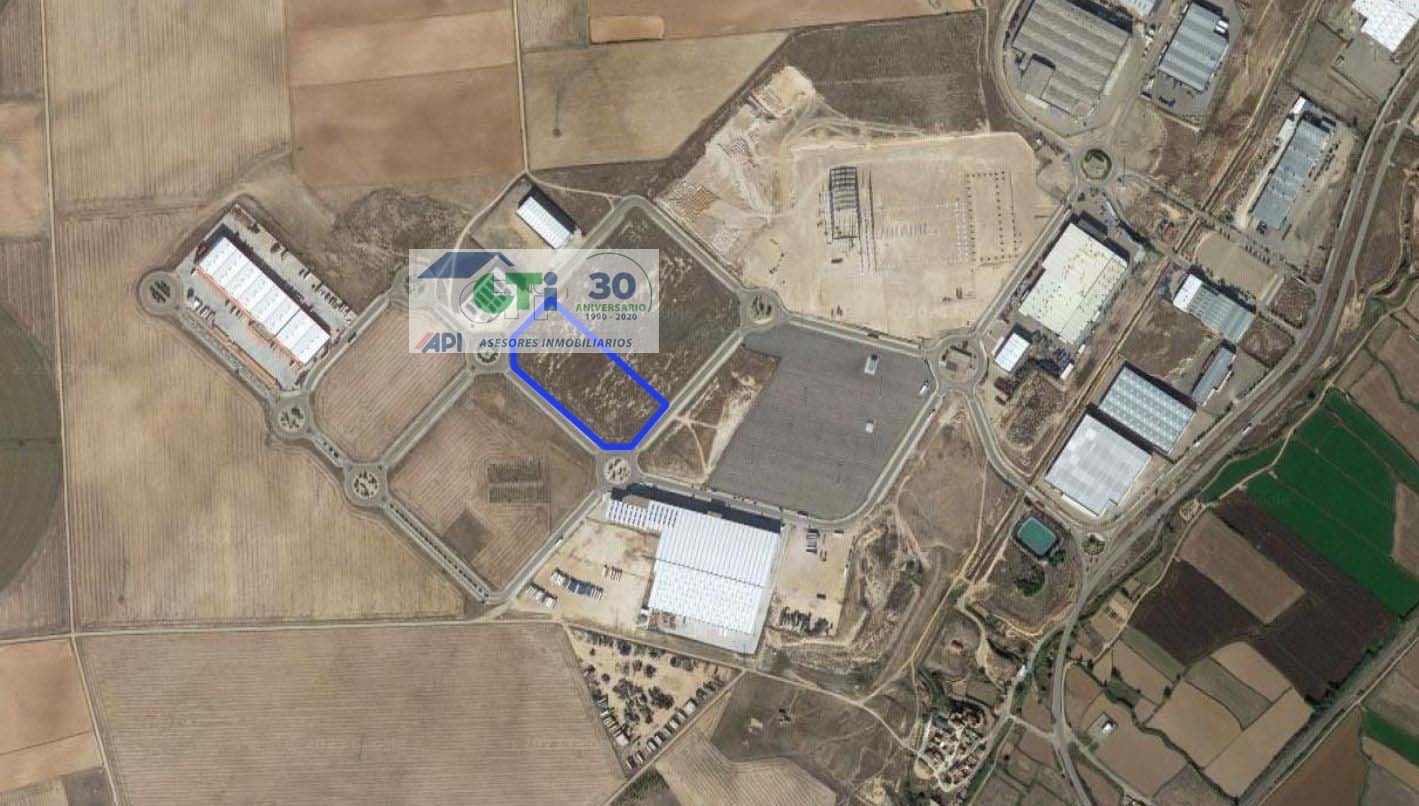 Terreno Industrial en venta (PEDROLA)
