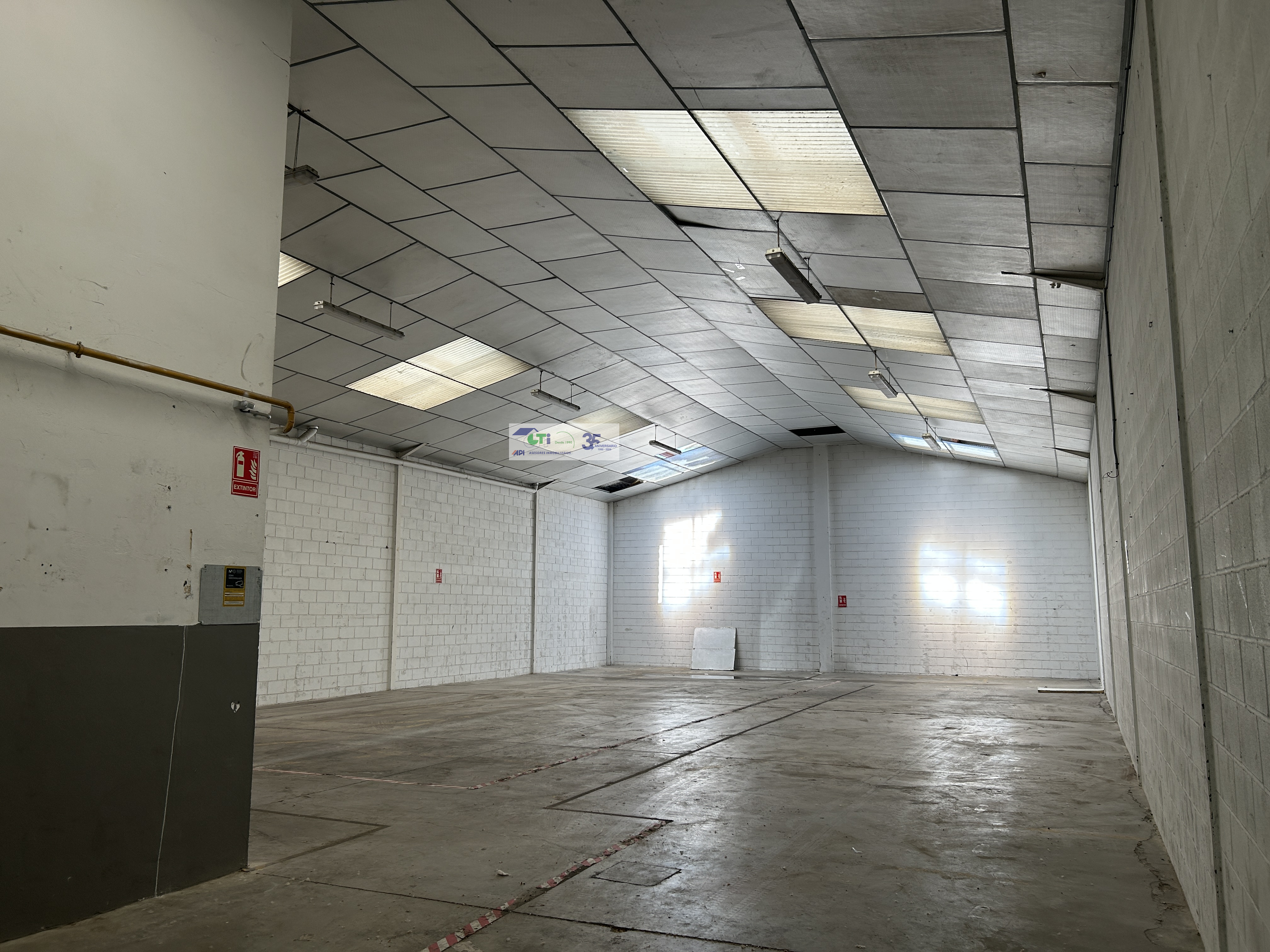 GTI Zaragoza - Naves Industriales - Locales Comerciales