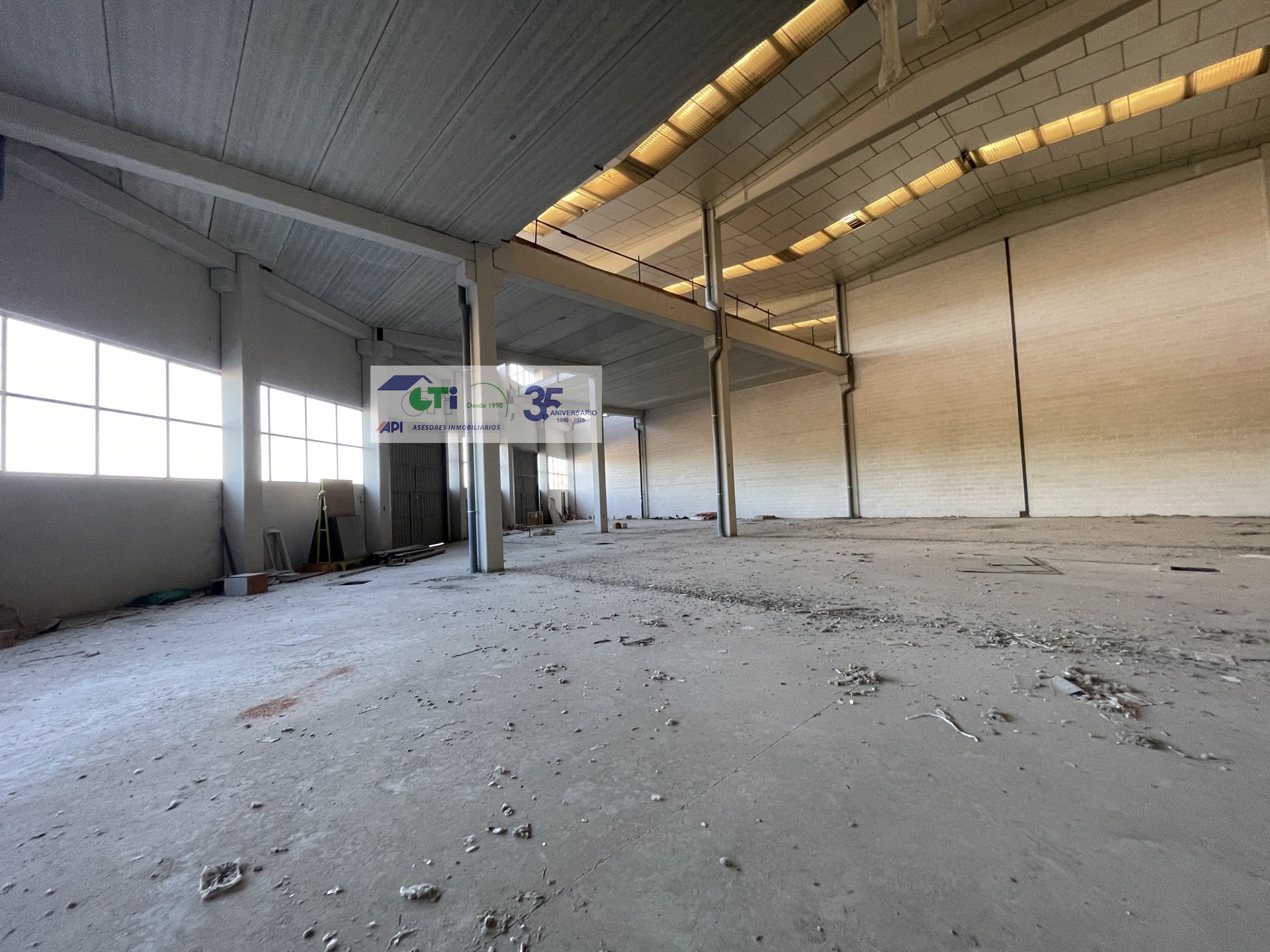 GTI Zaragoza - Naves Industriales - Locales Comerciales