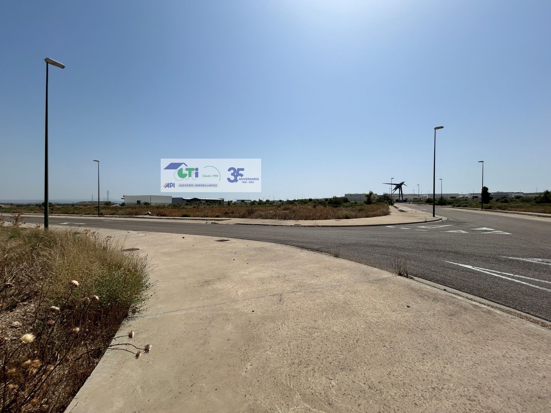 GTI Zaragoza - Naves Industriales - Locales Comerciales
