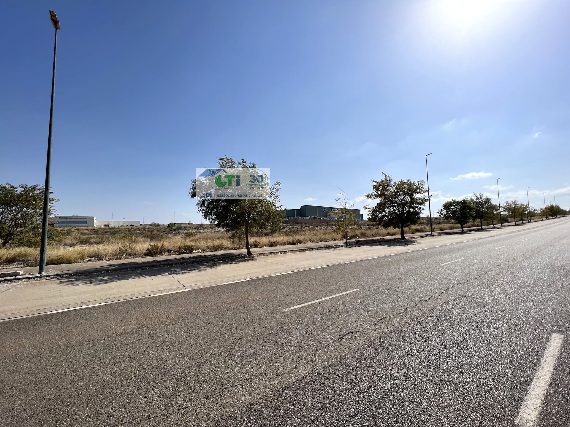 GTI Zaragoza - Naves Industriales - Locales Comerciales