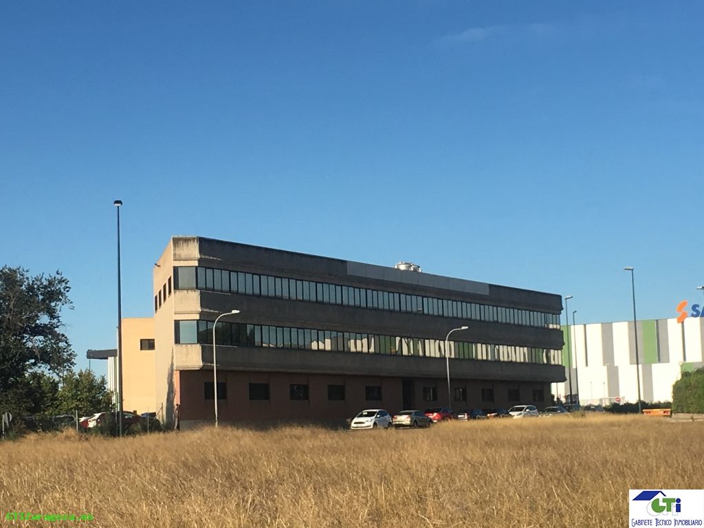 GTI Zaragoza - Naves Industriales - Locales Comerciales