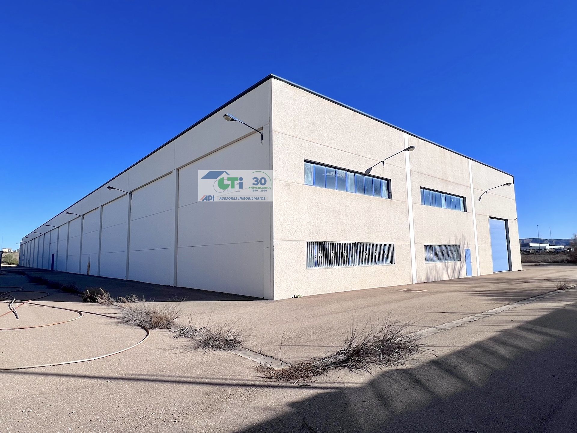 GTI Zaragoza - Naves Industriales - Locales Comerciales