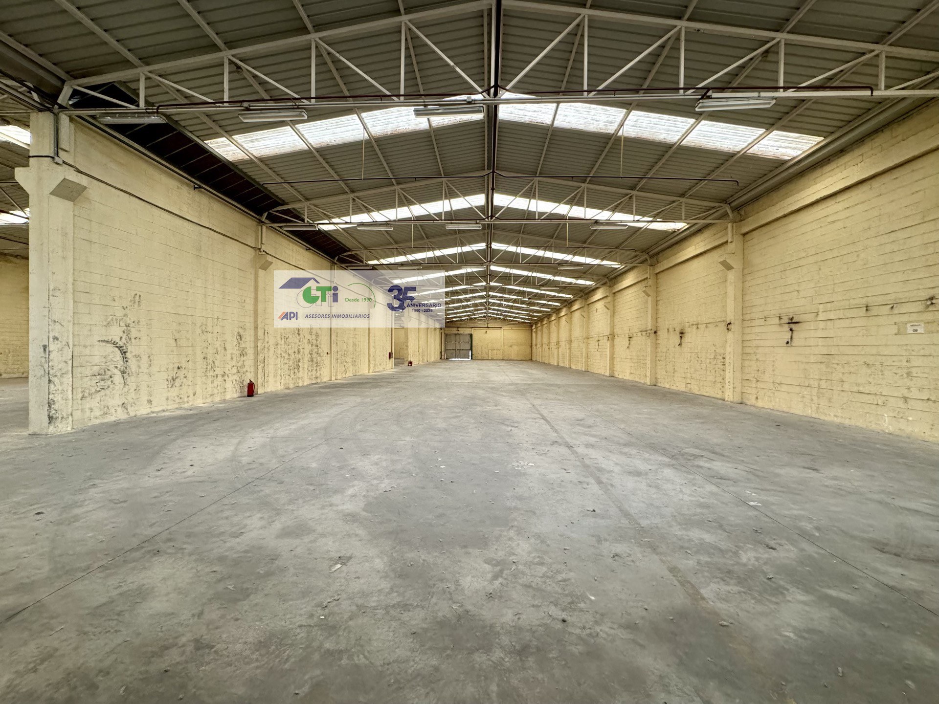 GTI Zaragoza - Naves Industriales - Locales Comerciales