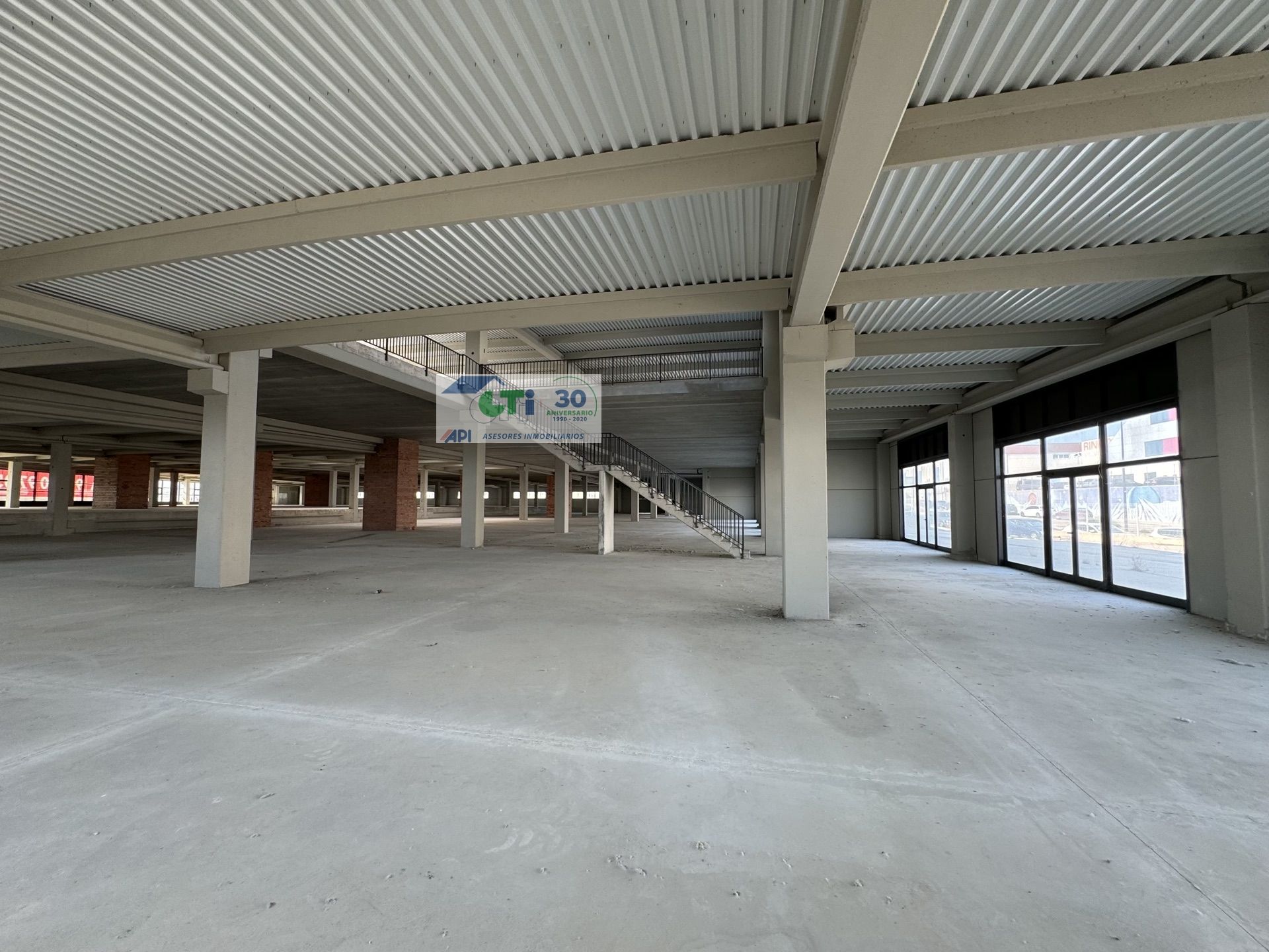 GTI Zaragoza - Naves Industriales - Locales Comerciales