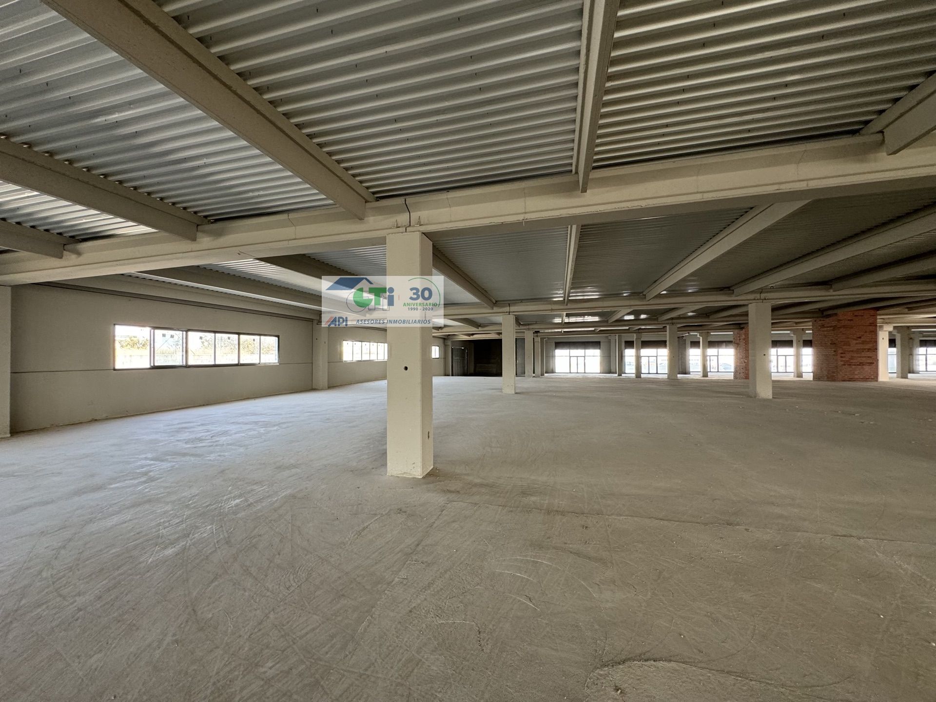 GTI Zaragoza - Naves Industriales - Locales Comerciales