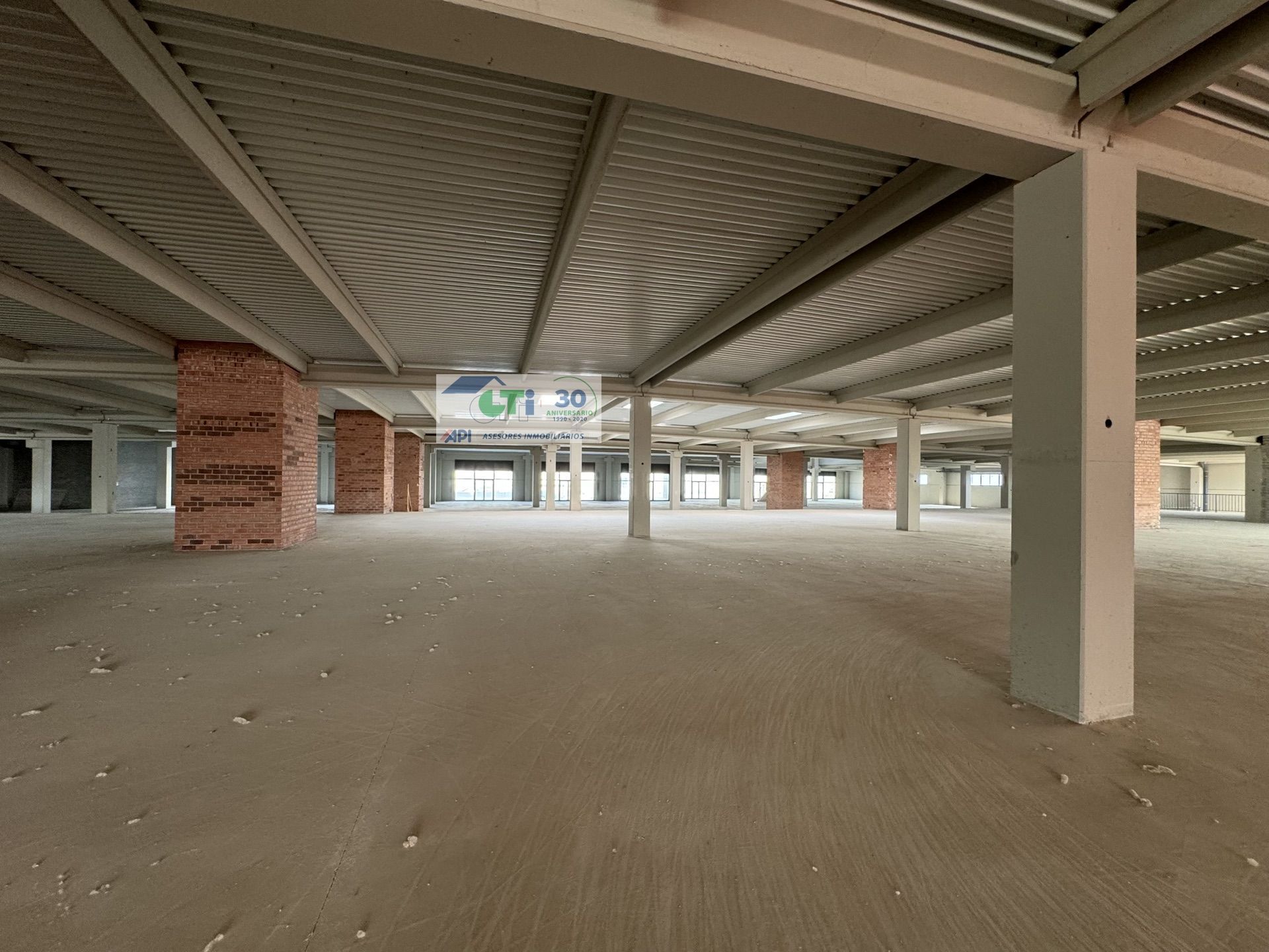 GTI Zaragoza - Naves Industriales - Locales Comerciales