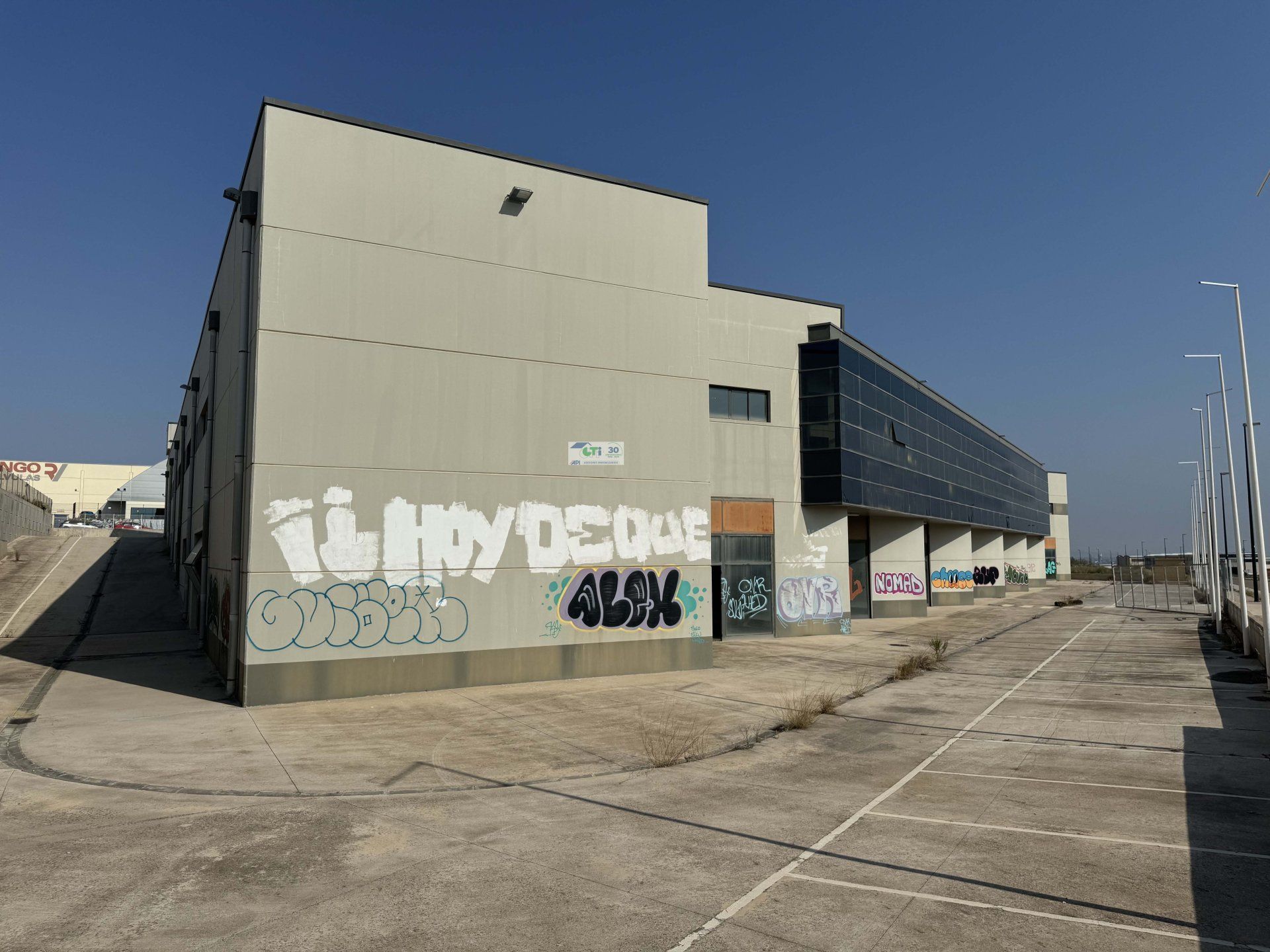 GTI Zaragoza - Naves Industriales - Locales Comerciales