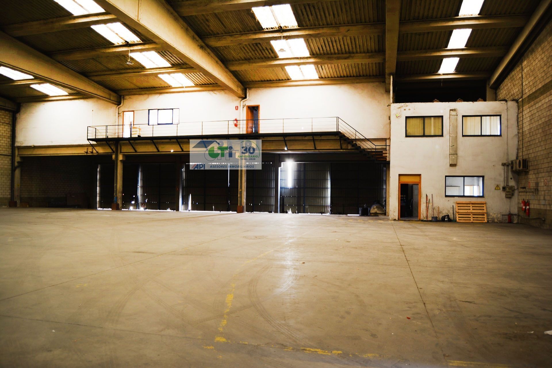 GTI Zaragoza - Naves Industriales - Locales Comerciales