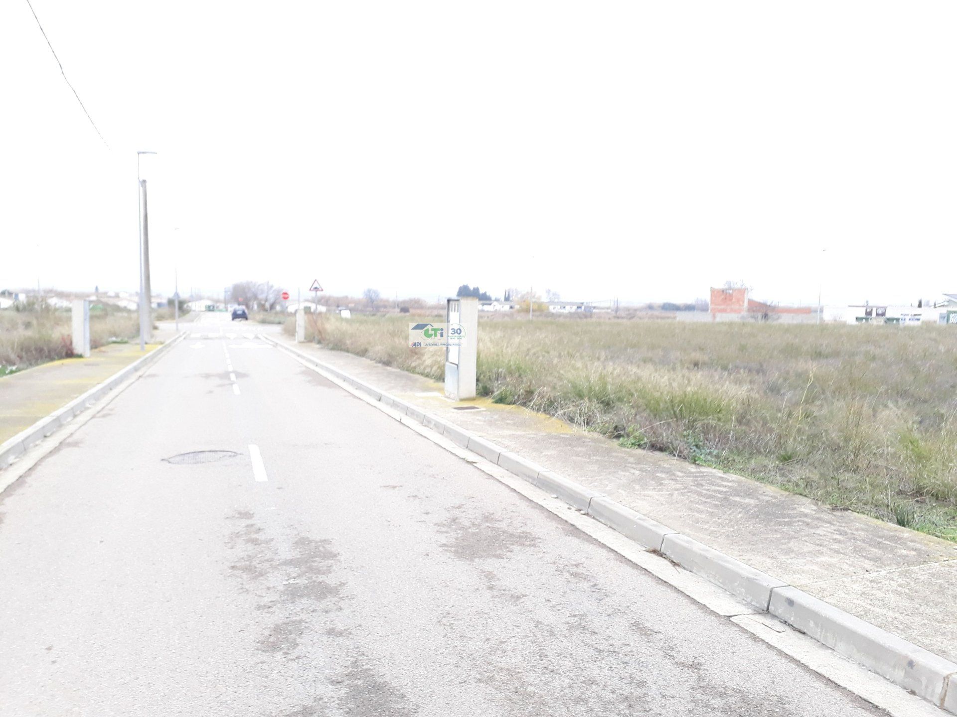 GTI Zaragoza - Naves Industriales - Locales Comerciales